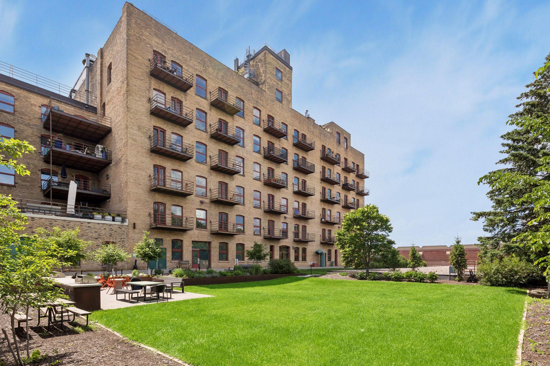 View of Residential at 716 1st Street #545, Minneapolis MN 55401, Minneapolis (41 of 47) - Mike Wilen | Minnesota Team Real Estate
