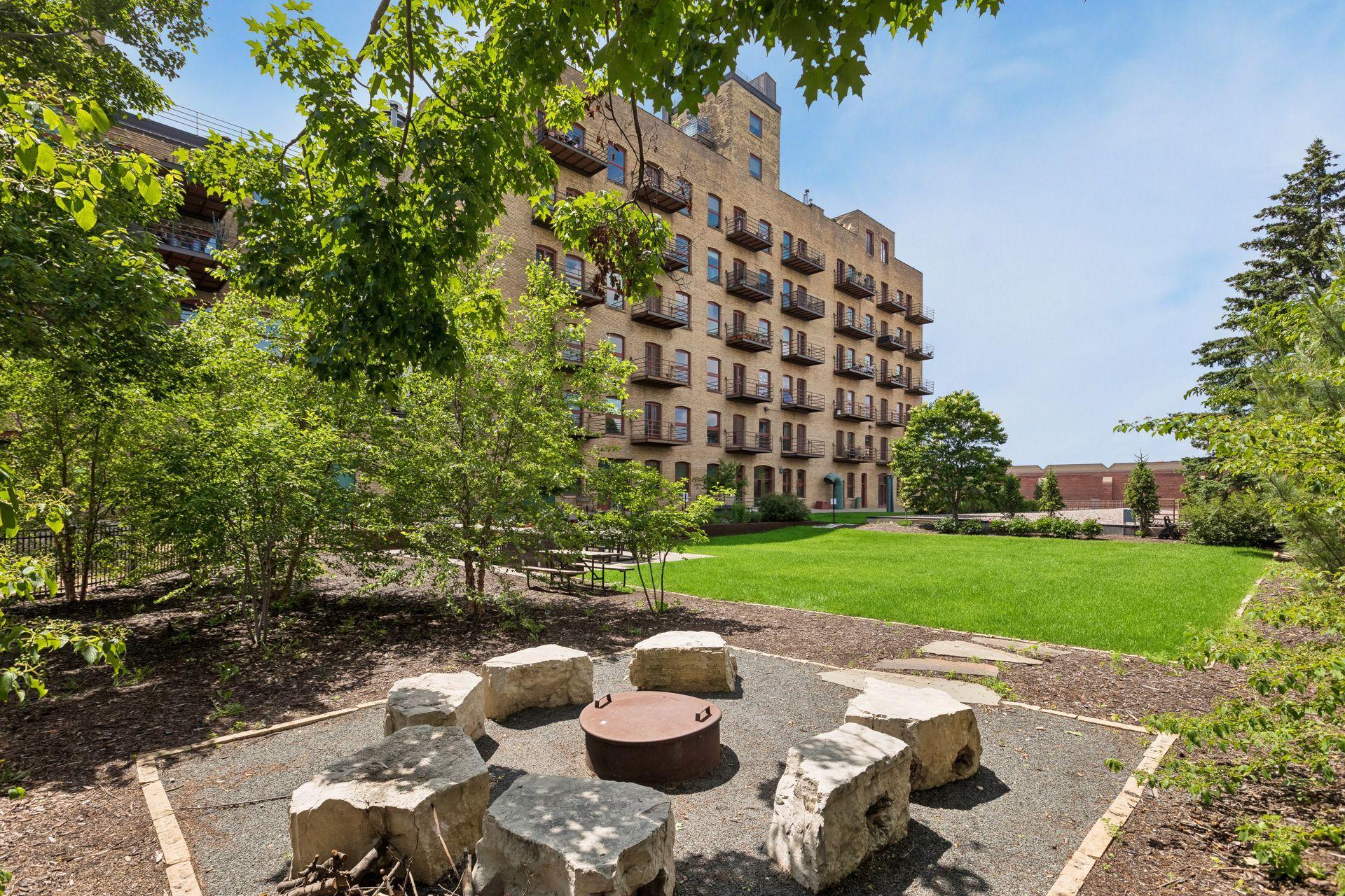View of Residential at 716 1st Street #545, Minneapolis MN 55401, Minneapolis (39 of 47) - Mike Wilen | Minnesota Team Real Estate