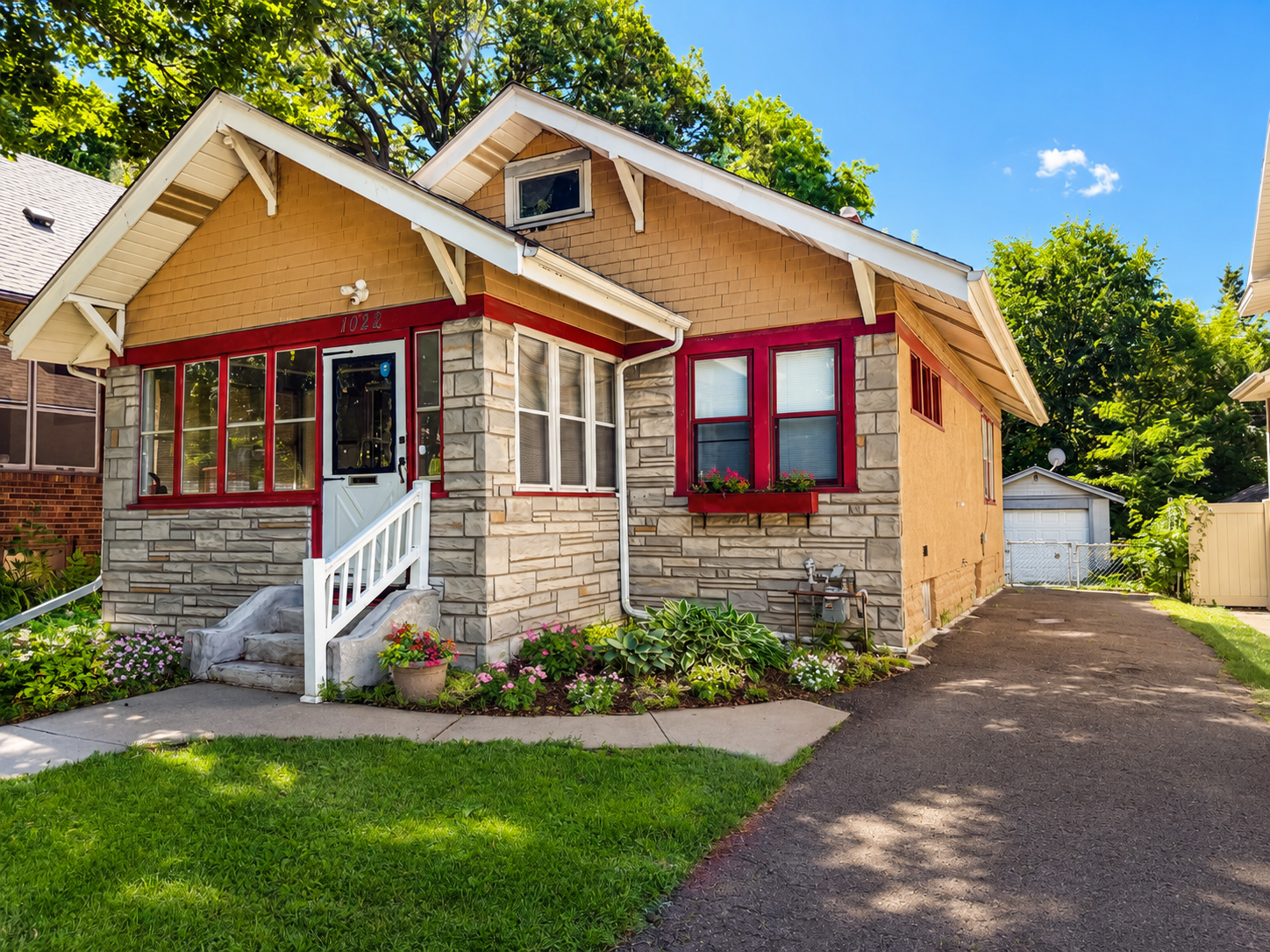 View of Residential at 1022 Wakefield Avenue, Saint Paul MN 55106, Saint Paul (2 of 28) - Mike Wilen | Minnesota Team Real Estate