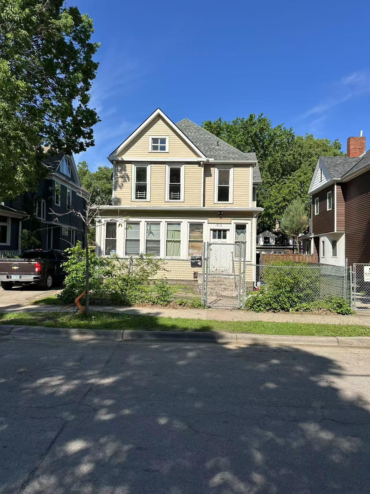 View of Residential Income at 1912 Columbus Avenue, Minneapolis MN 55404, Minneapolis - Mike Wilen | Minnesota Team Real Estate
