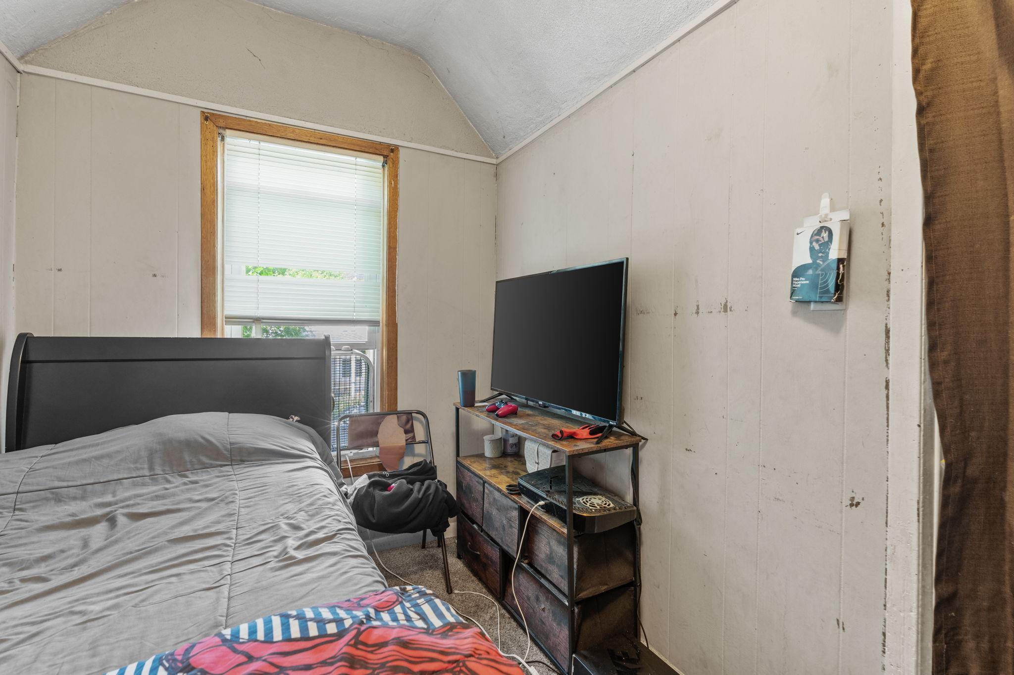 View of Residential Income at 454 Sherburne Avenue, Saint Paul MN 55103, Saint Paul (26 of 31) - Mike Wilen | Minnesota Team Real Estate
