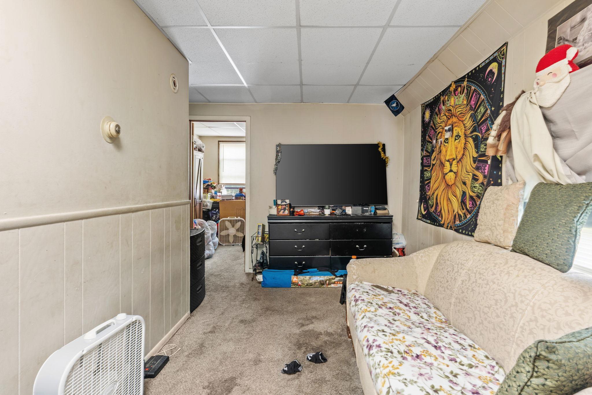 View of Residential Income at 454 Sherburne Avenue, Saint Paul MN 55103, Saint Paul (22 of 31) - Mike Wilen | Minnesota Team Real Estate
