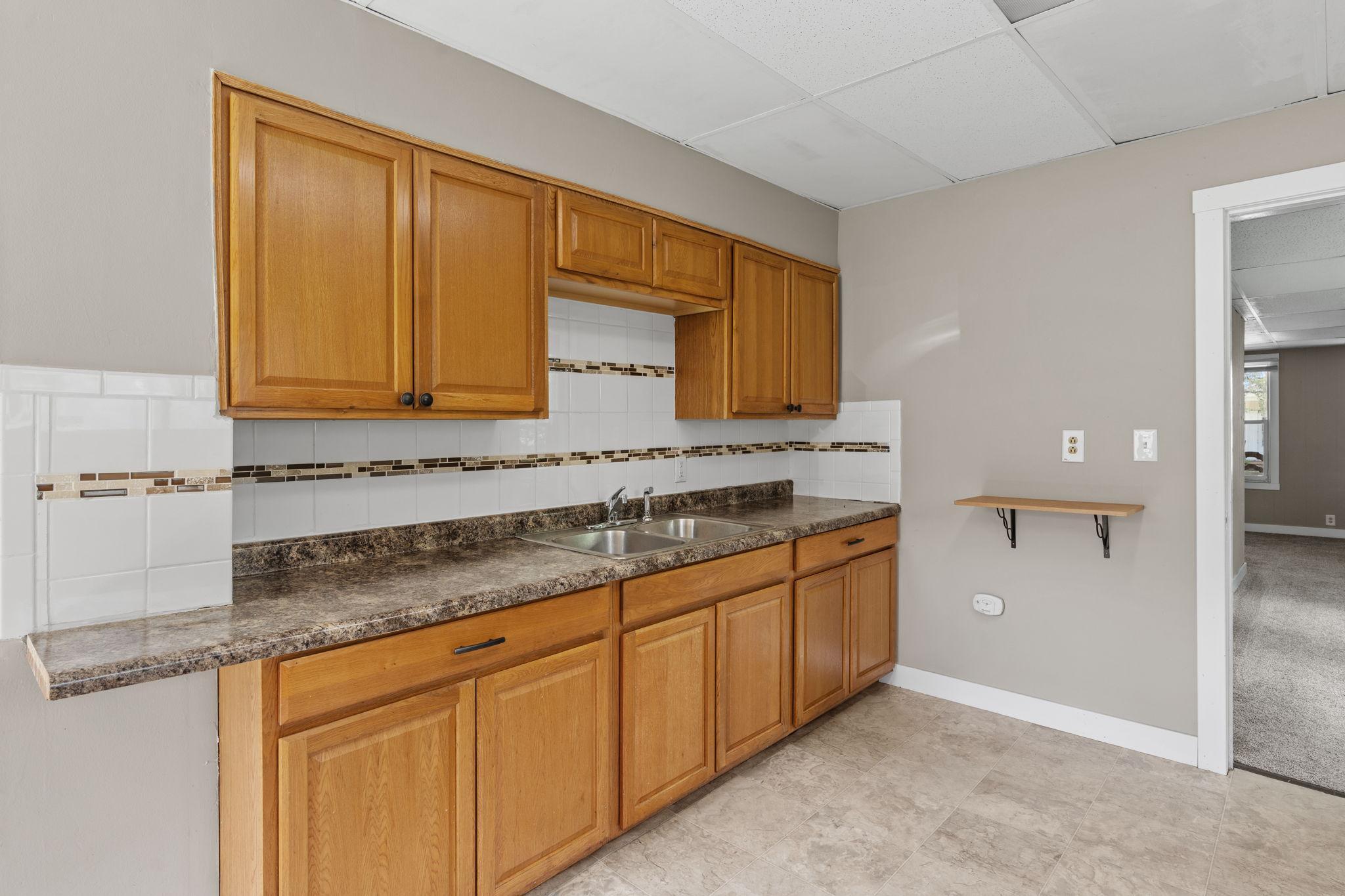View of Residential Income at 454 Sherburne Avenue, Saint Paul MN 55103, Saint Paul (12 of 31) - Mike Wilen | Minnesota Team Real Estate