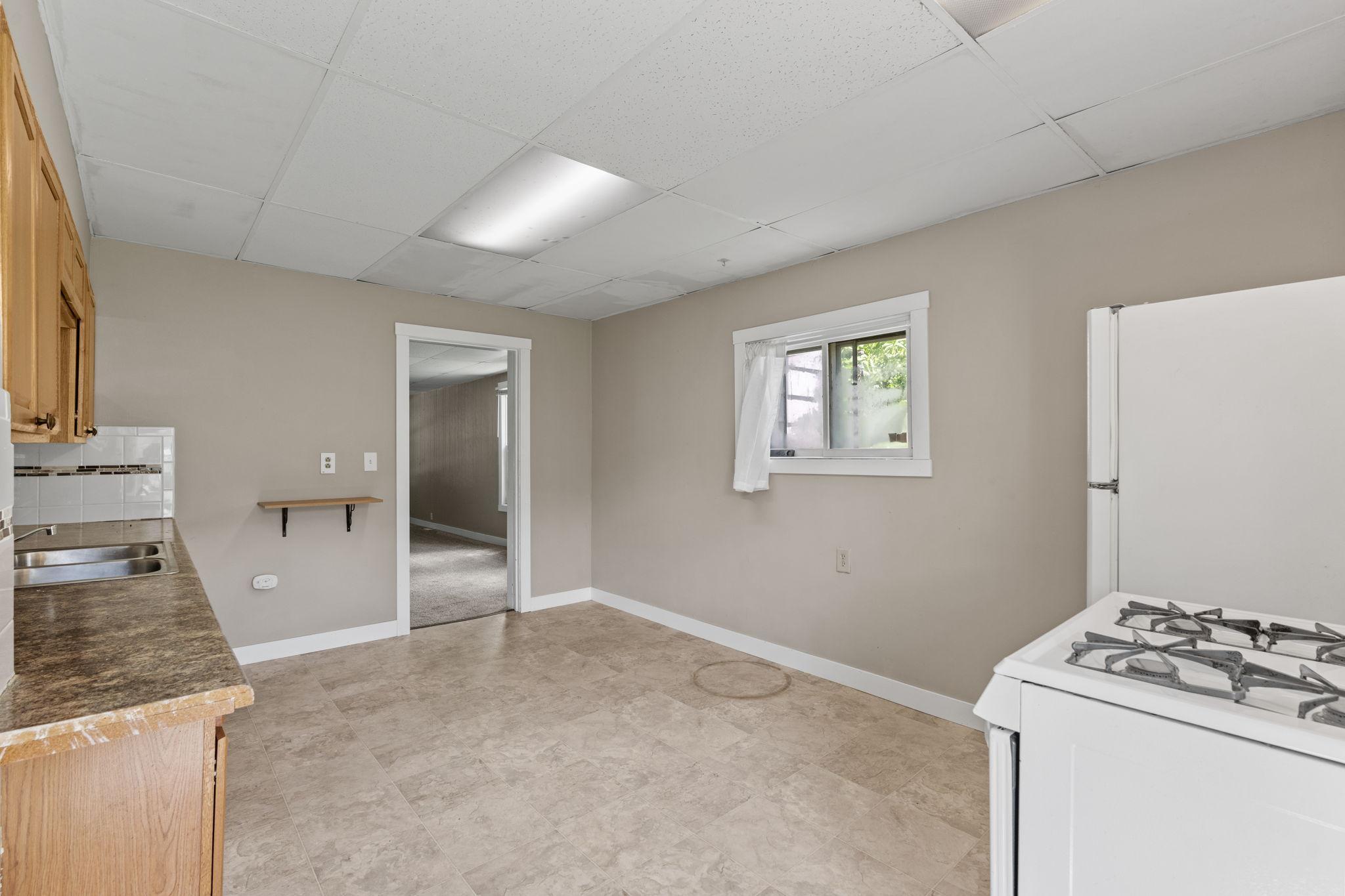 View of Residential Income at 454 Sherburne Avenue, Saint Paul MN 55103, Saint Paul (5 of 31) - Mike Wilen | Minnesota Team Real Estate