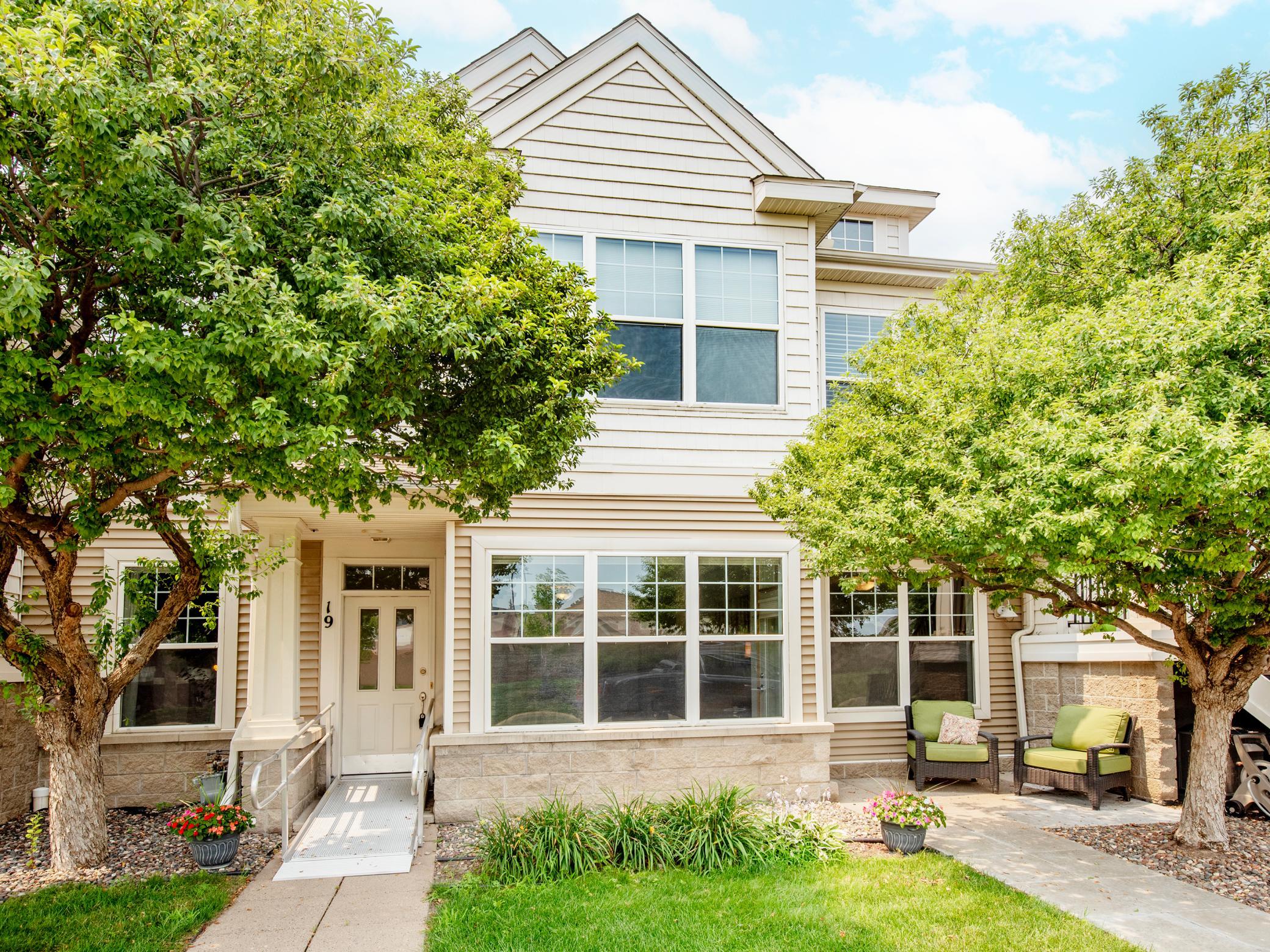 View of Residential at 620 Wesley Commons Drive #19, Golden Valley MN 55427, Golden Valley (2 of 29) - Mike Wilen | Minnesota Team Real Estate