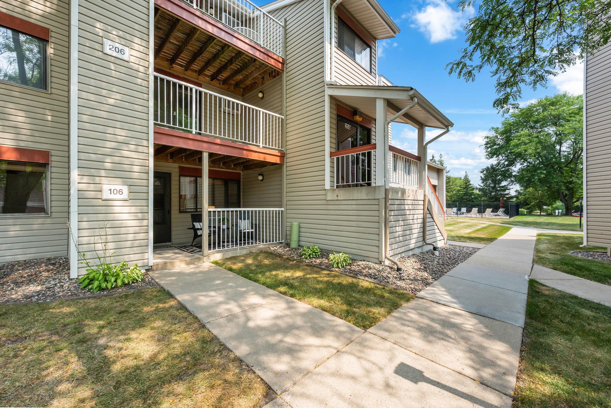 View of Residential at 350 Shelard Parkway #106, Saint Louis Park MN 55426, Saint Louis Park (18 of 23) - Mike Wilen | Minnesota Team Real Estate
