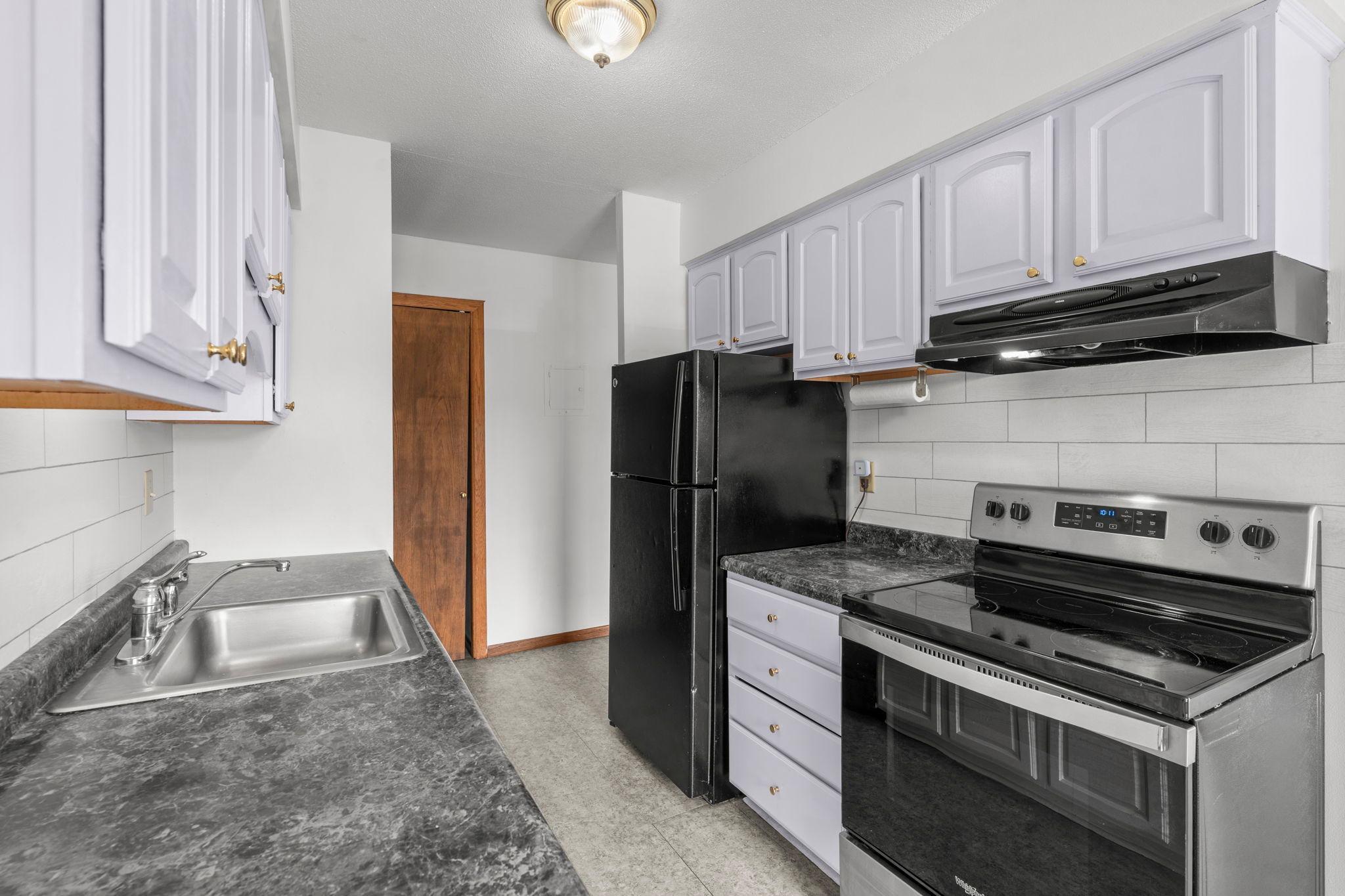View of Residential at 920 6th Street #5, Hopkins MN 55343, Hopkins (12 of 20) - Mike Wilen | Minnesota Team Real Estate