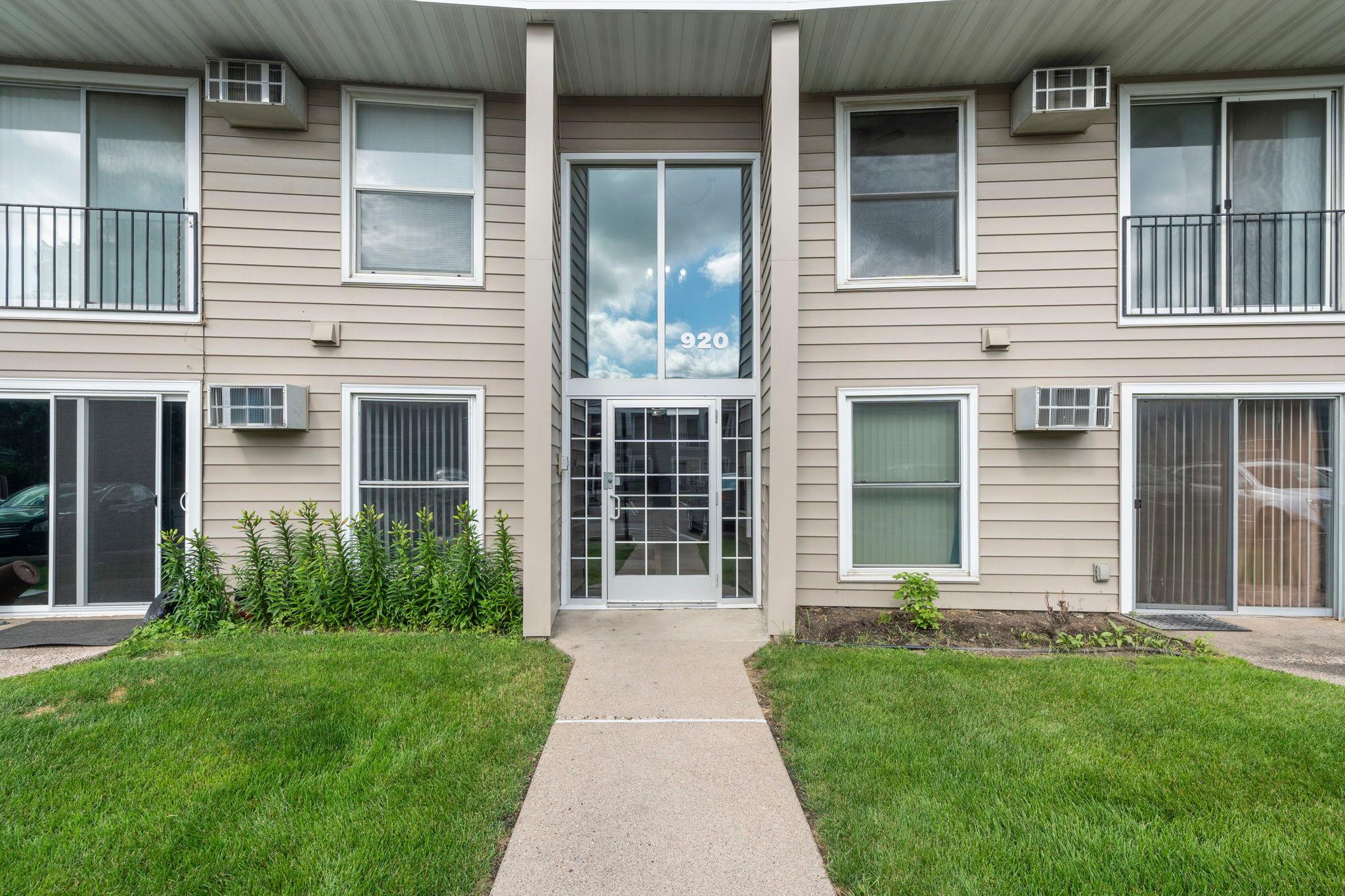 View of Residential at 920 6th Street #5, Hopkins MN 55343, Hopkins (4 of 20) - Mike Wilen | Minnesota Team Real Estate
