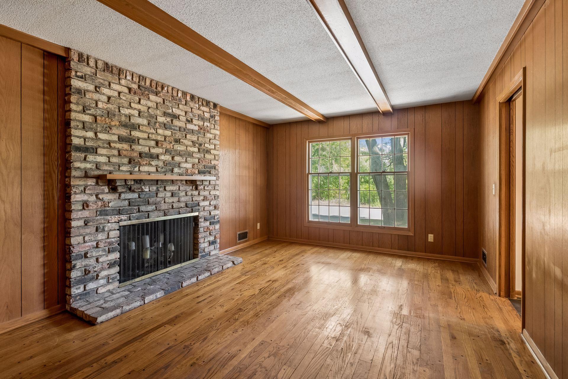 View of Residential at 6508 Shore Drive, Edina MN 55435, Edina (10 of 23) - Mike Wilen | Minnesota Team Real Estate
