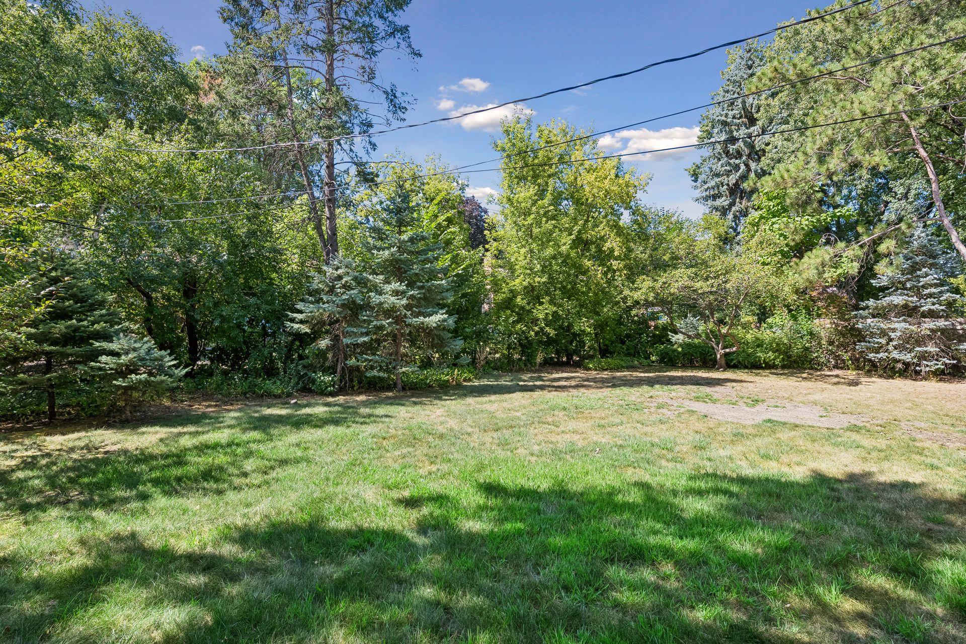 View of Residential at 6508 Shore Drive, Edina MN 55435, Edina (23 of 23) - Mike Wilen | Minnesota Team Real Estate