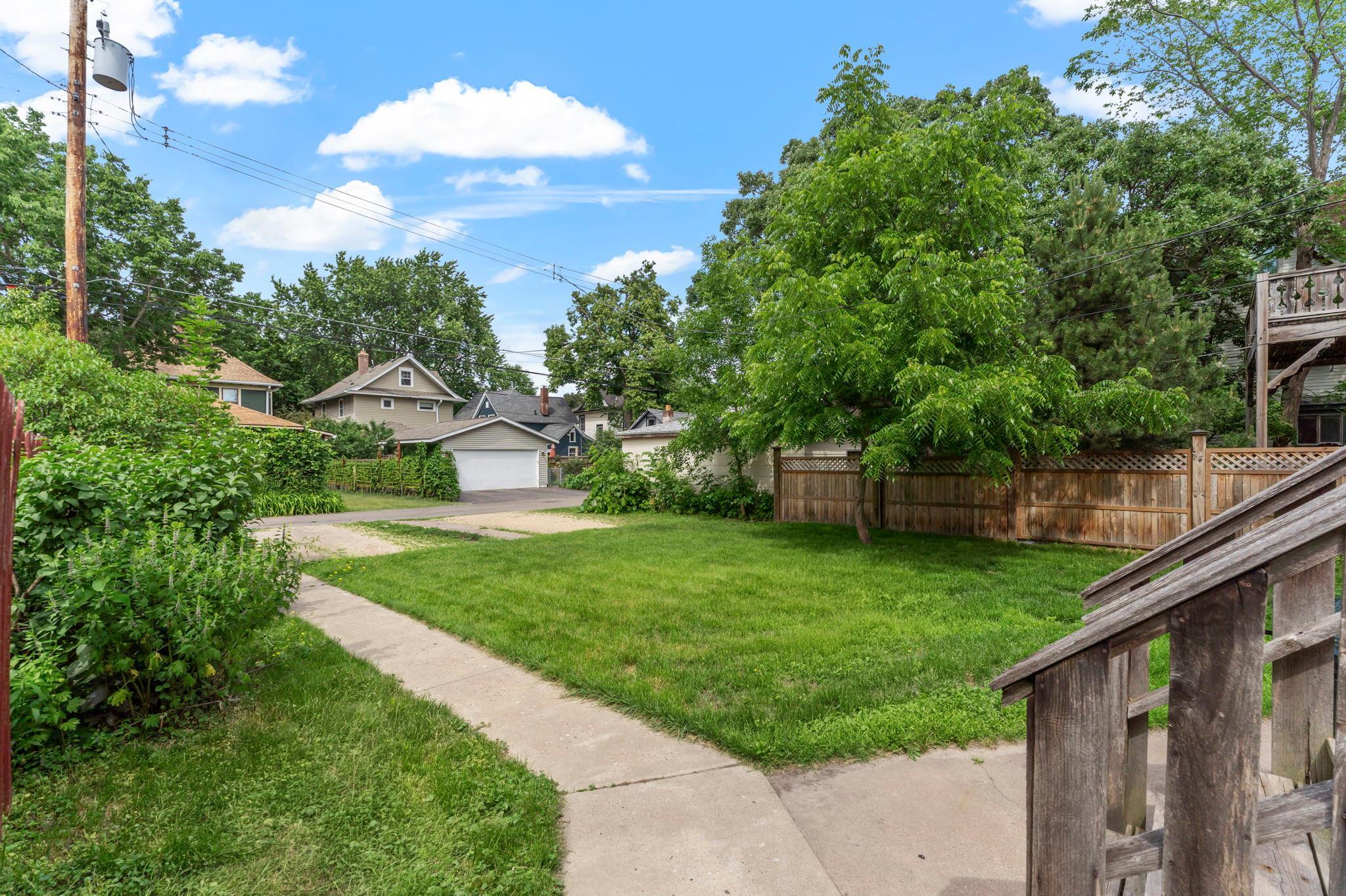 View of Residential Income at 1673 Van Buren Avenue, Saint Paul MN 55104, Saint Paul (42 of 58) - Mike Wilen | Minnesota Team Real Estate