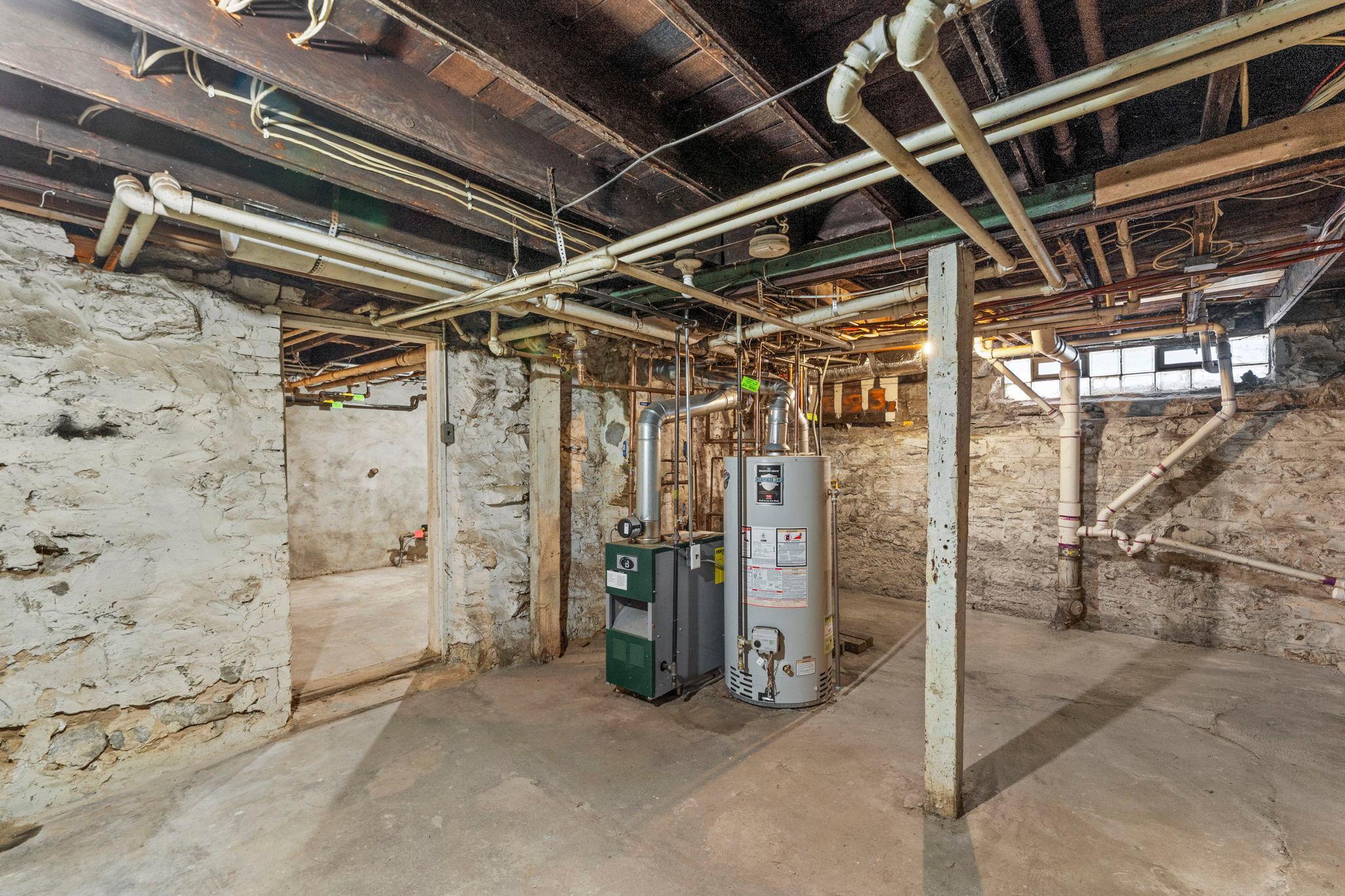 View of Residential Income at 1673 Van Buren Avenue, Saint Paul MN 55104, Saint Paul (37 of 58) - Mike Wilen | Minnesota Team Real Estate