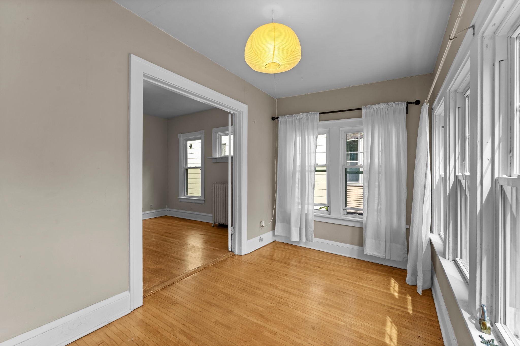 View of Residential Income at 1673 Van Buren Avenue, Saint Paul MN 55104, Saint Paul (6 of 58) - Mike Wilen | Minnesota Team Real Estate