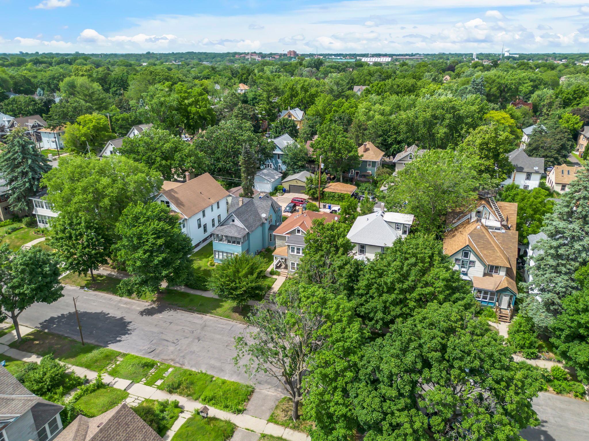 View of Residential Income at 1673 Van Buren Avenue, Saint Paul MN 55104, Saint Paul (51 of 58) - Mike Wilen | Minnesota Team Real Estate