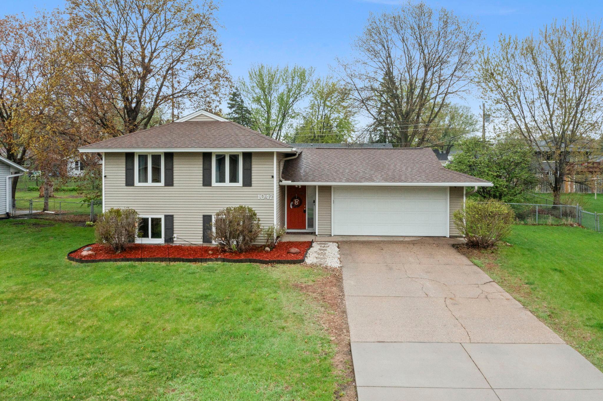 View of Residential at 1047 Lowell Drive, Apple Valley MN 55124, Apple Valley - Mike Wilen | Minnesota Team Real Estate