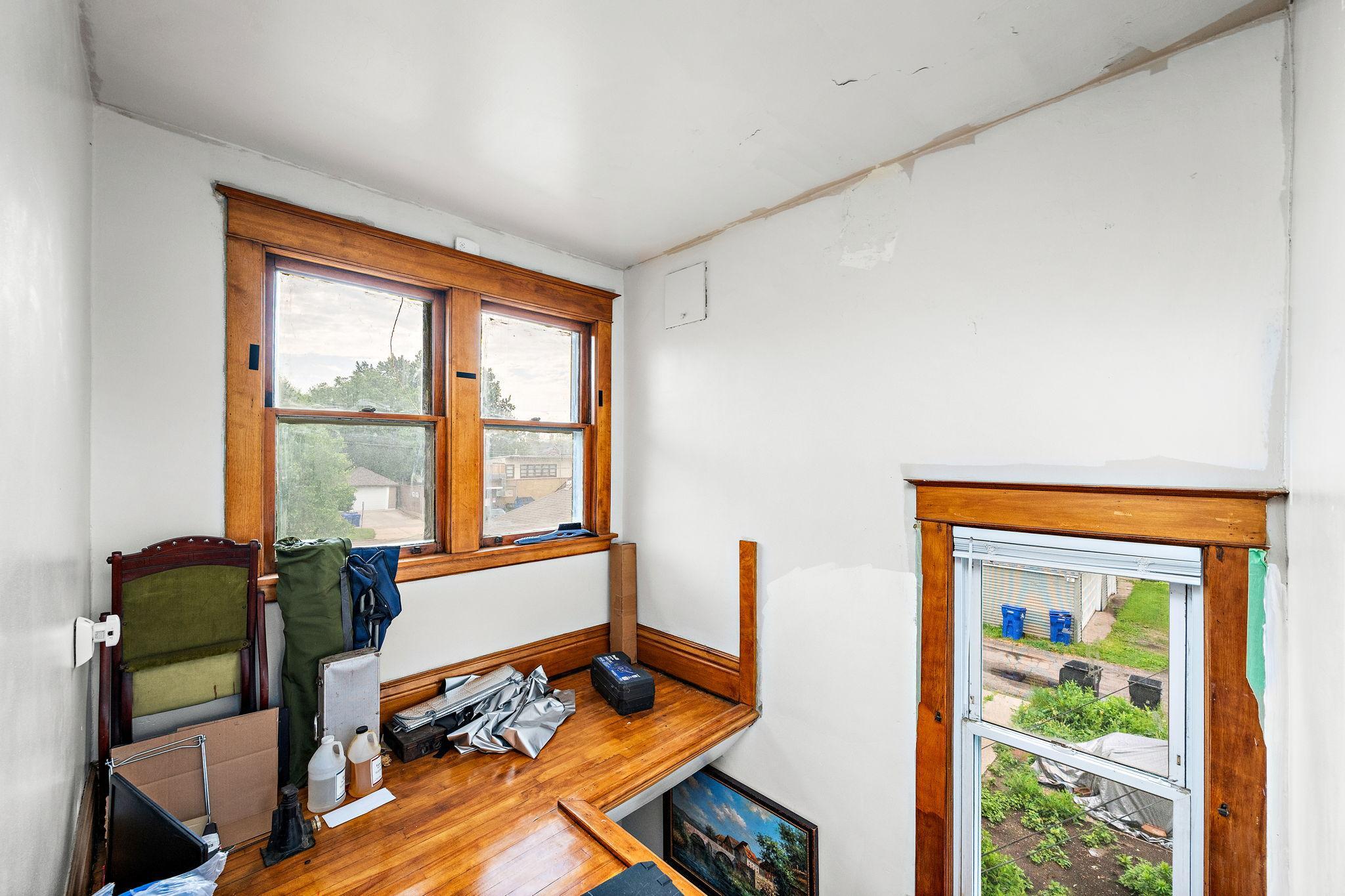 View of Residential Income at 74 Congress Street, Saint Paul MN 55107, Saint Paul (14 of 18) - Mike Wilen | Minnesota Team Real Estate