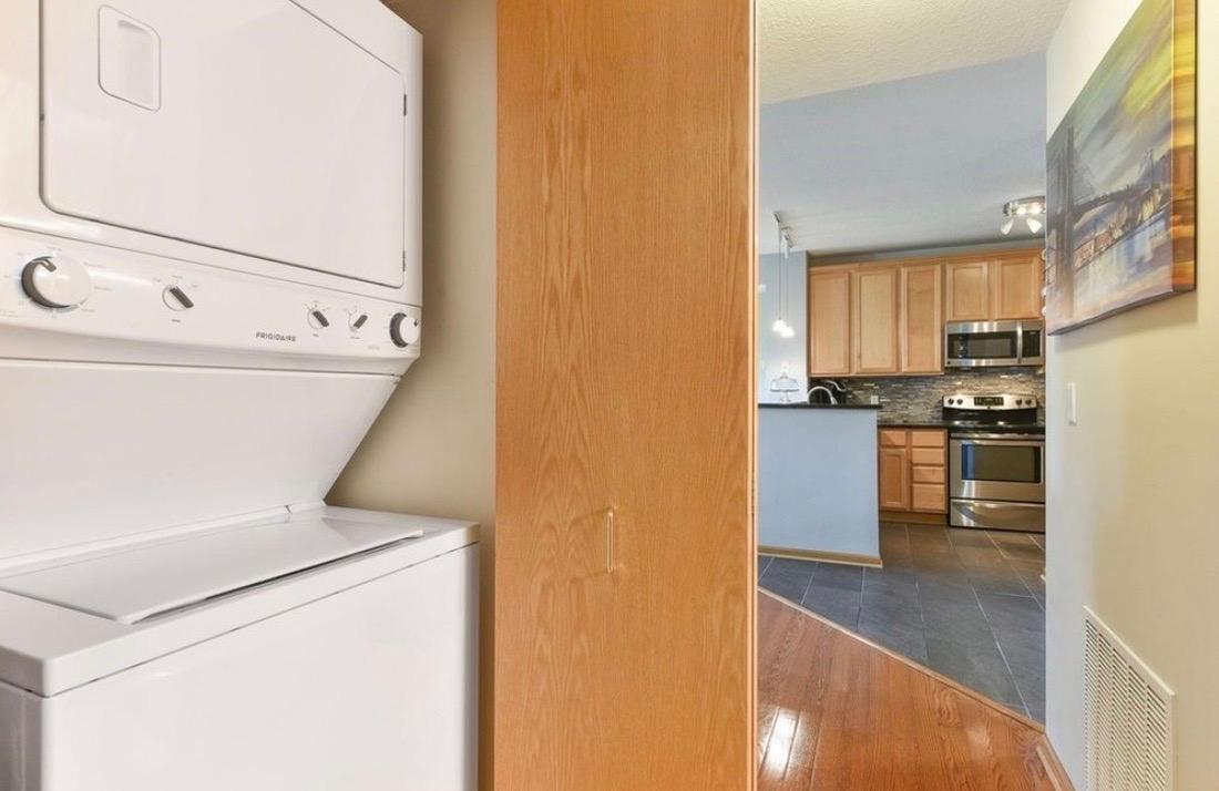 View of Residential at 660 2nd Street #401, Minneapolis MN 55401, Minneapolis (12 of 15) - Mike Wilen | Minnesota Team Real Estate