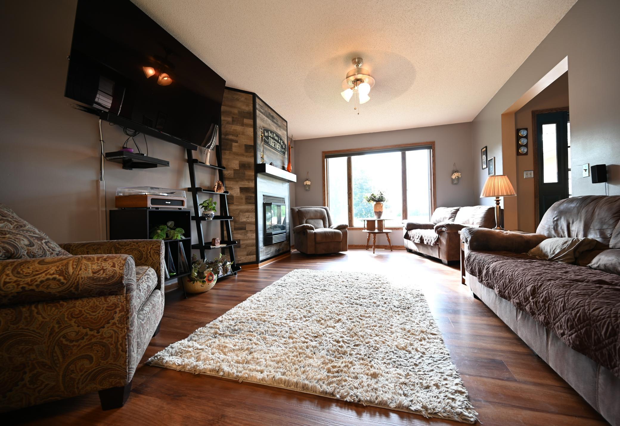 View of Residential at 2161 Colburn Drive, Shakopee MN 55379, Shakopee (7 of 37) - Mike Wilen | Minnesota Team Real Estate