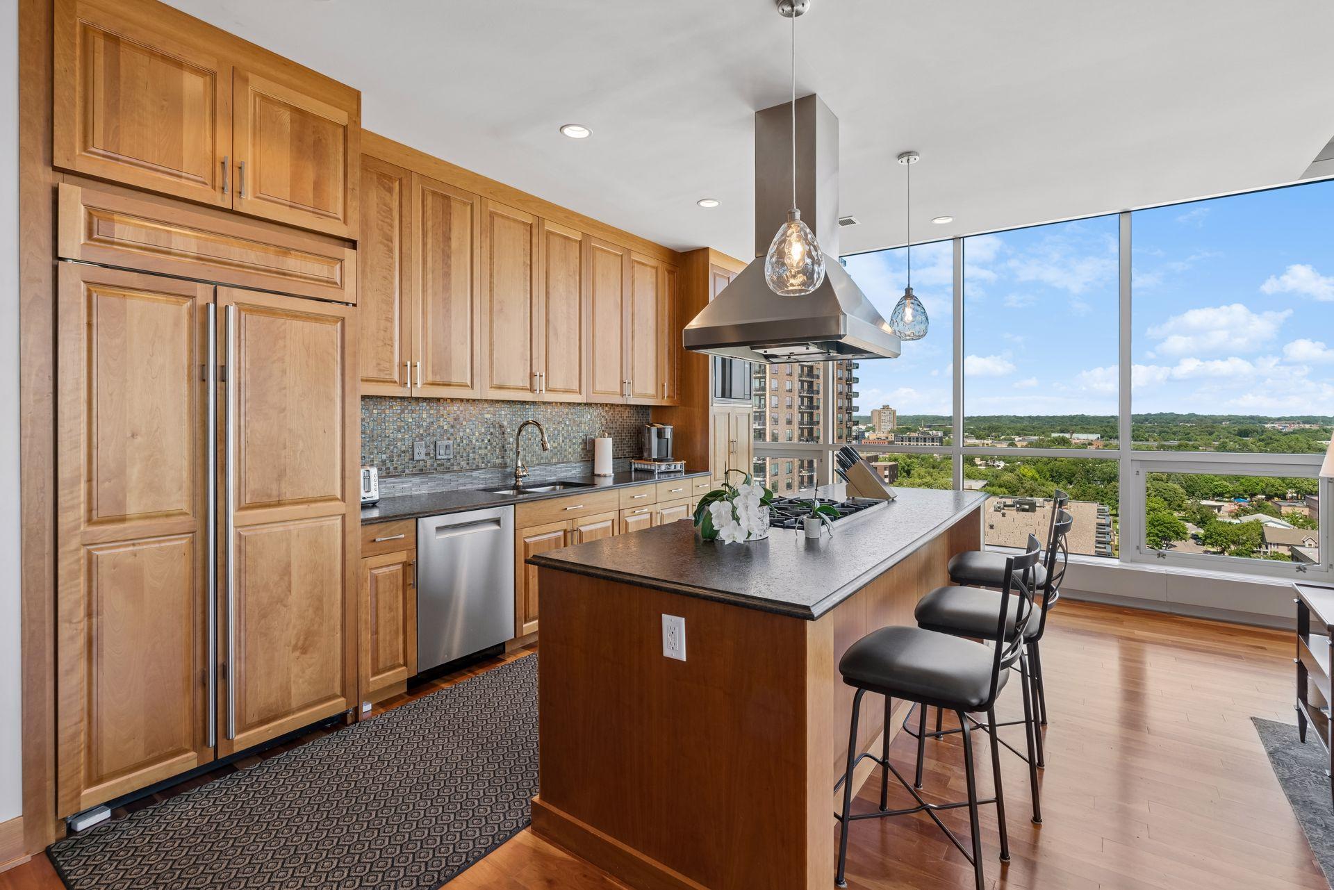 View of Residential at 222 2nd Street #1603, Minneapolis MN 55414, Minneapolis (13 of 59) - Mike Wilen | Minnesota Team Real Estate