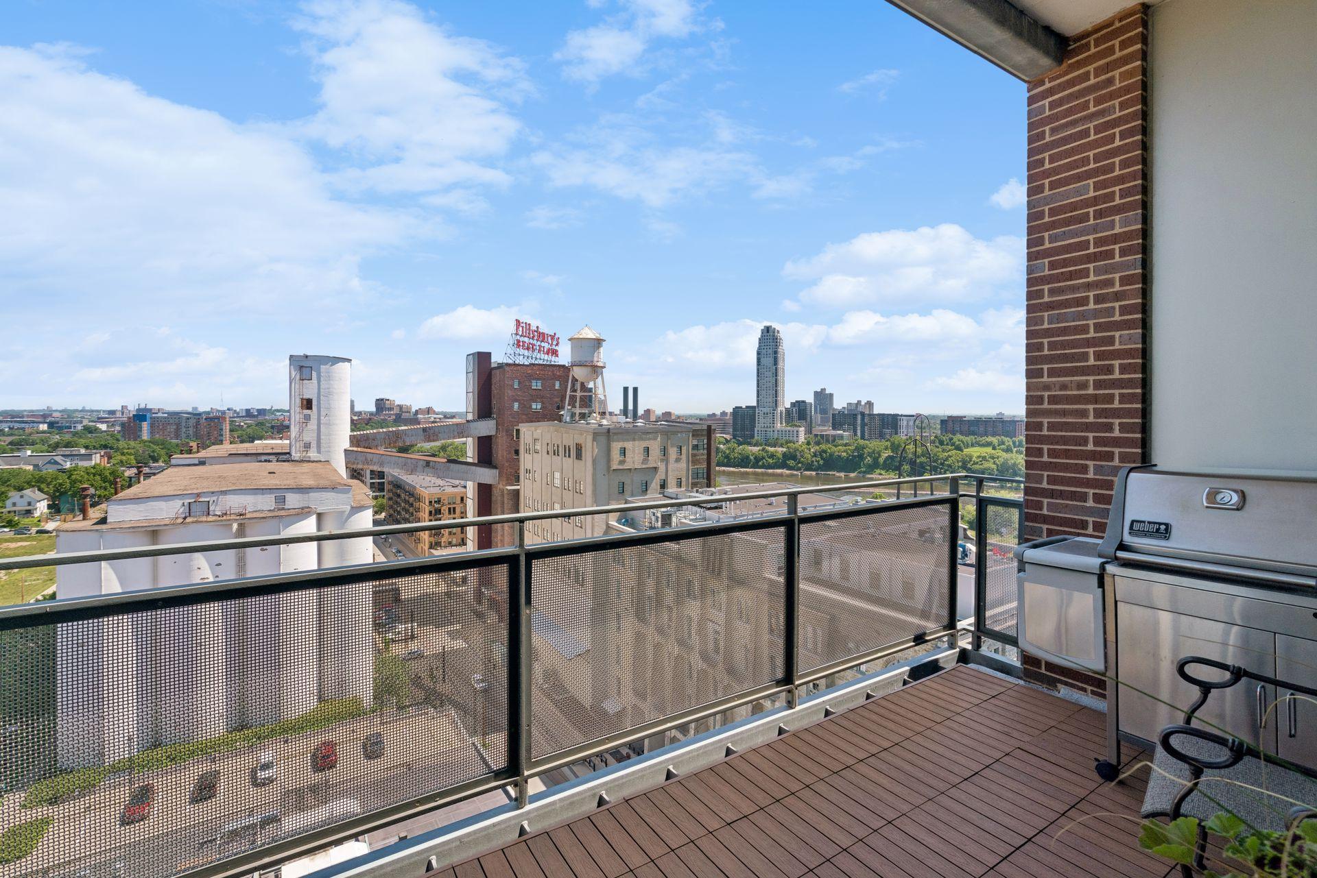 View of Residential at 222 2nd Street #1603, Minneapolis MN 55414, Minneapolis (23 of 59) - Mike Wilen | Minnesota Team Real Estate