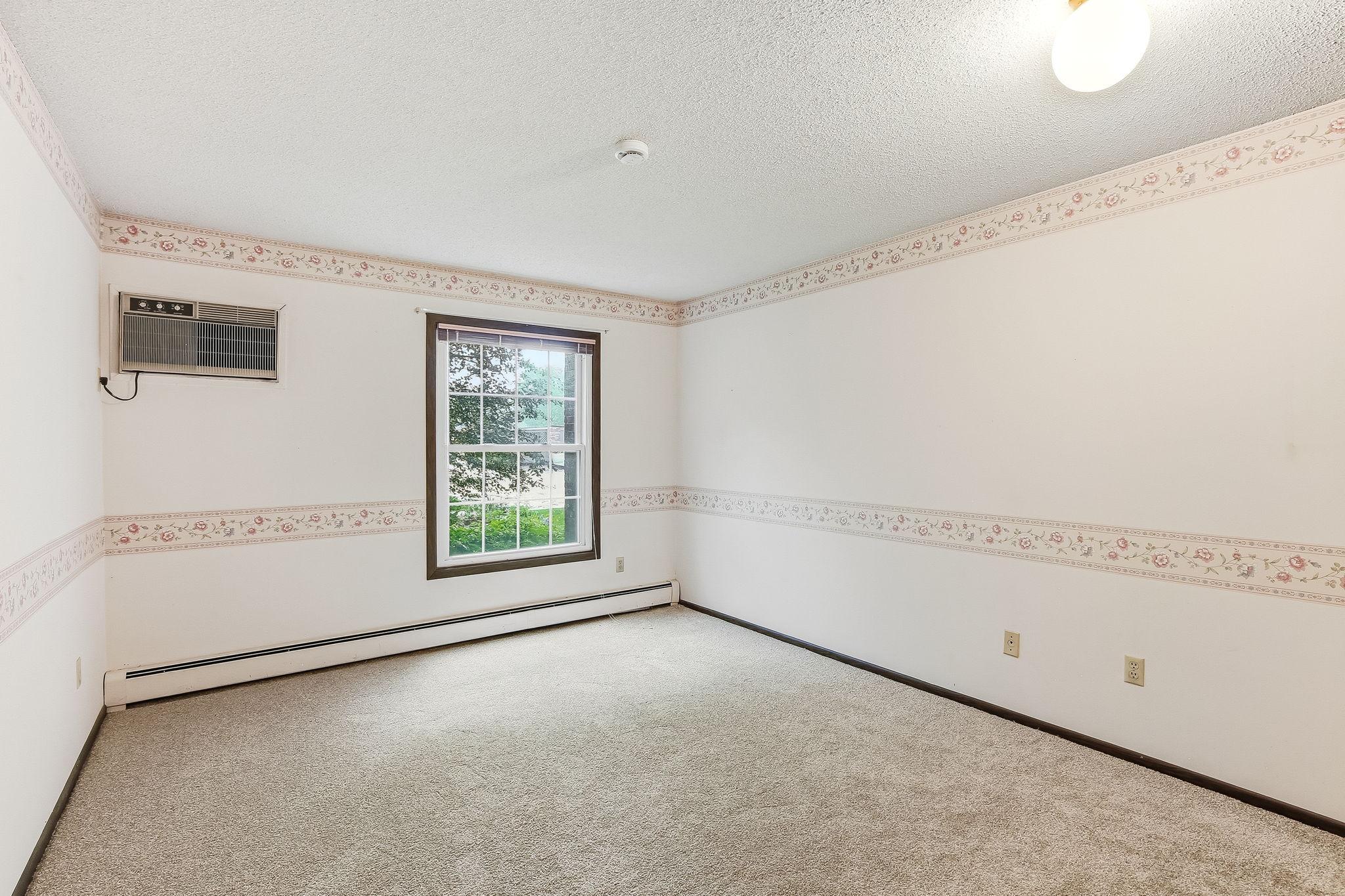 View of Residential at 4624 Cedar Lake Road #4, Saint Louis Park MN 55416, Saint Louis Park (14 of 22) - Mike Wilen | Minnesota Team Real Estate