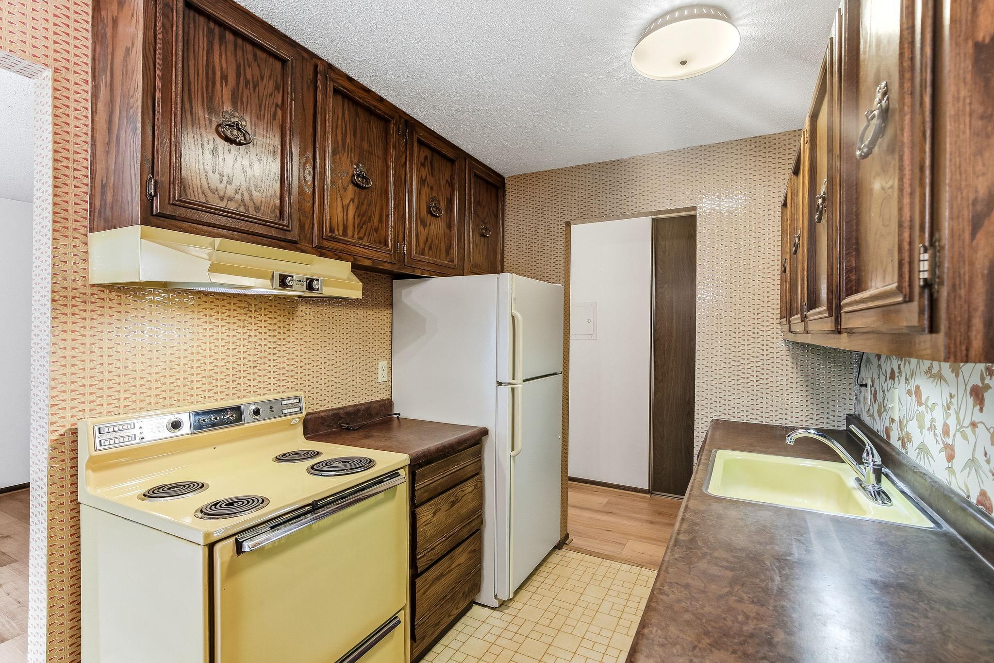 View of Residential at 4624 Cedar Lake Road #4, Saint Louis Park MN 55416, Saint Louis Park (3 of 22) - Mike Wilen | Minnesota Team Real Estate
