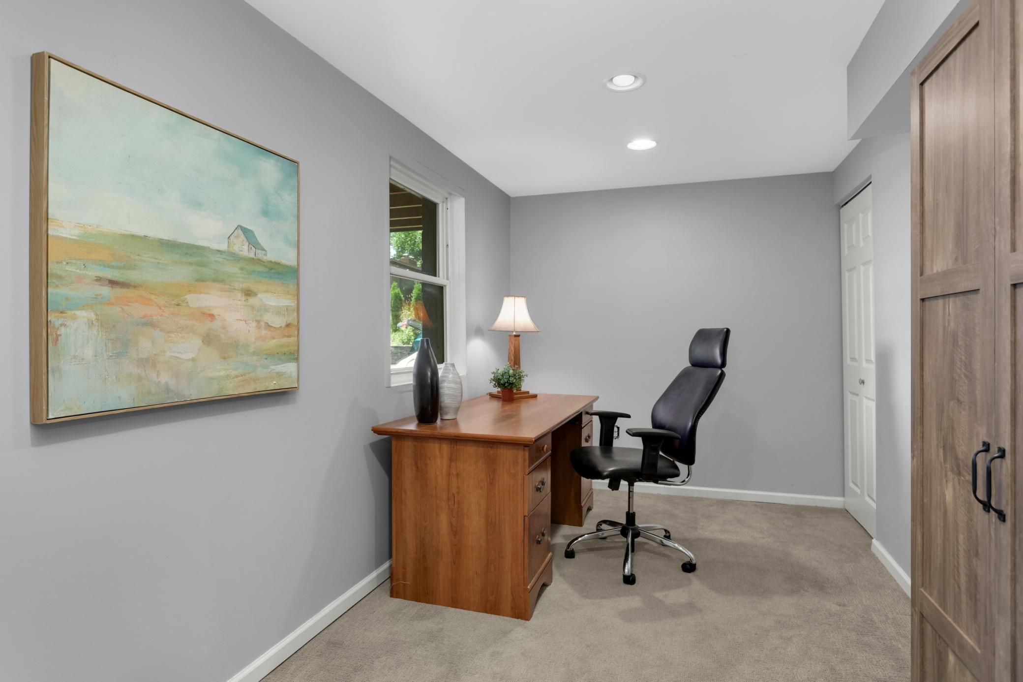 View of Residential at 2884 Owasso Boulevard, Roseville MN 55113, Roseville (16 of 31) - Mike Wilen | Minnesota Team Real Estate