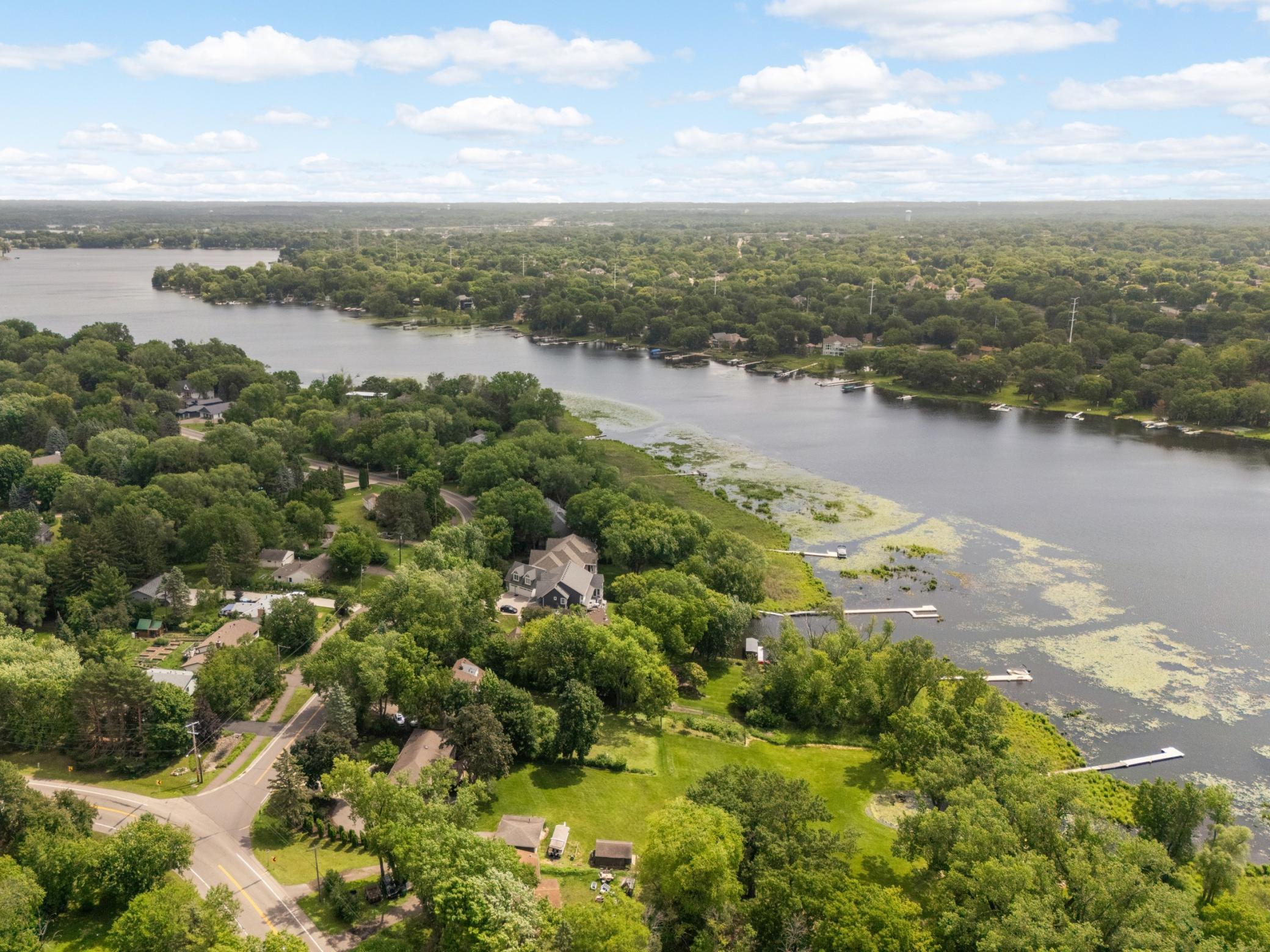 View of Residential at 2884 Owasso Boulevard, Roseville MN 55113, Roseville (30 of 31) - Mike Wilen | Minnesota Team Real Estate