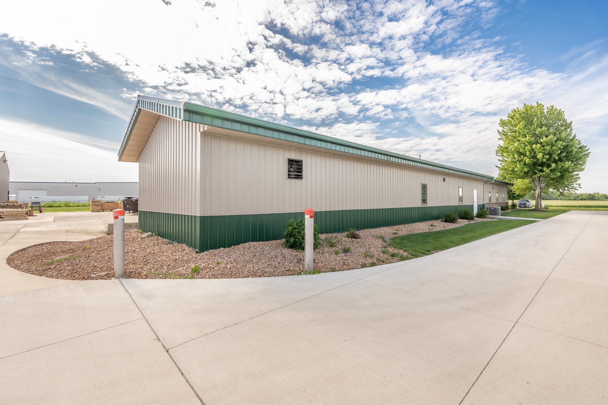 View of Commercial Sale at 800 6th Street, New Prague MN 56071, New Prague (91 of 95) - Mike Wilen | Minnesota Team Real Estate