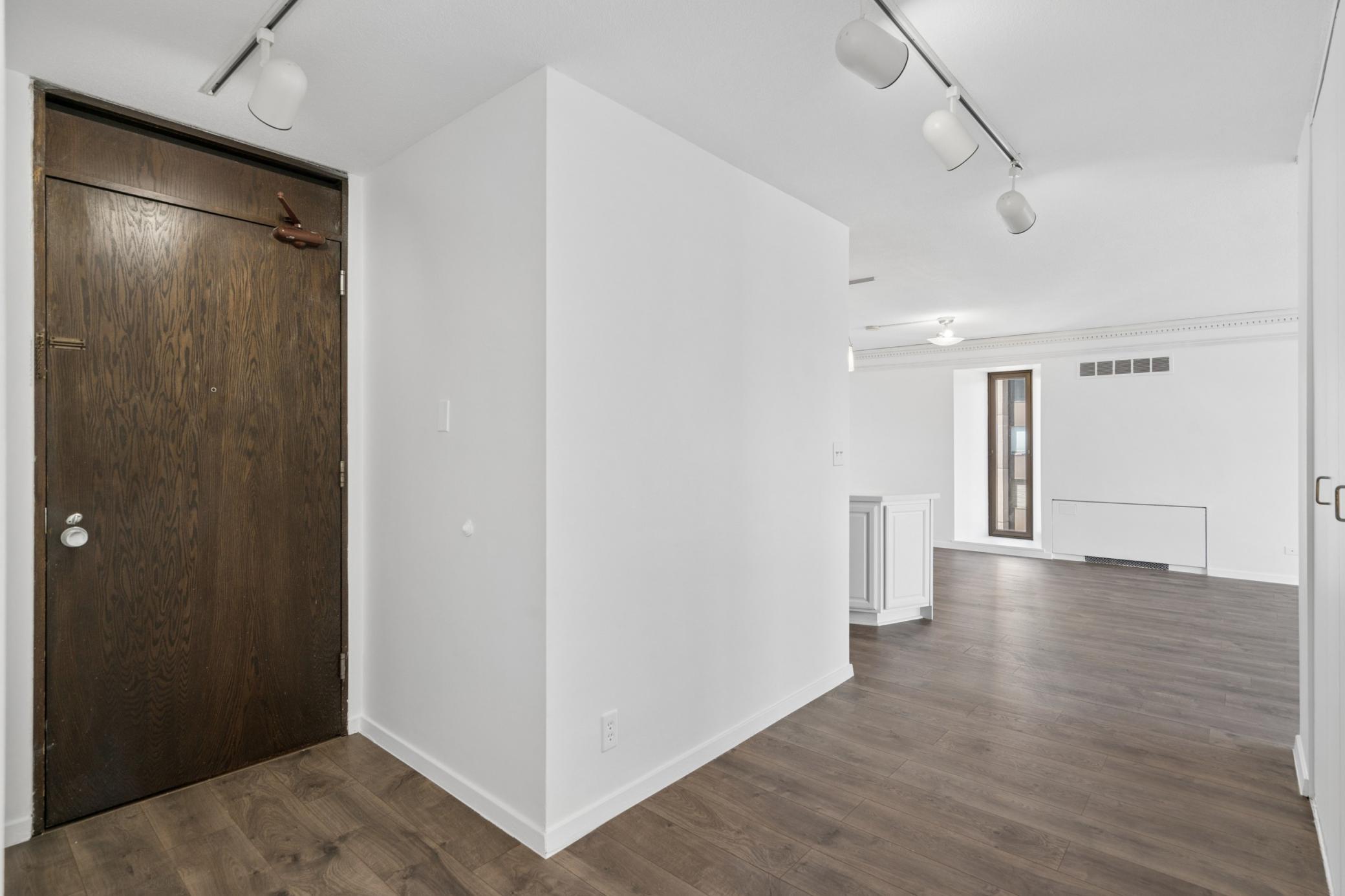 View of Residential at 19 1st Street #B908, Minneapolis MN 55401, Minneapolis (30 of 43) - Mike Wilen | Minnesota Team Real Estate
