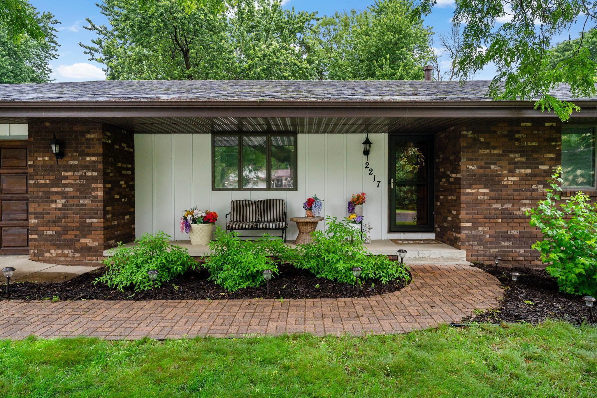 View of Residential at 2217 Ripley Avenue, Maplewood MN 55109, Maplewood - Mike Wilen | Minnesota Team Real Estate