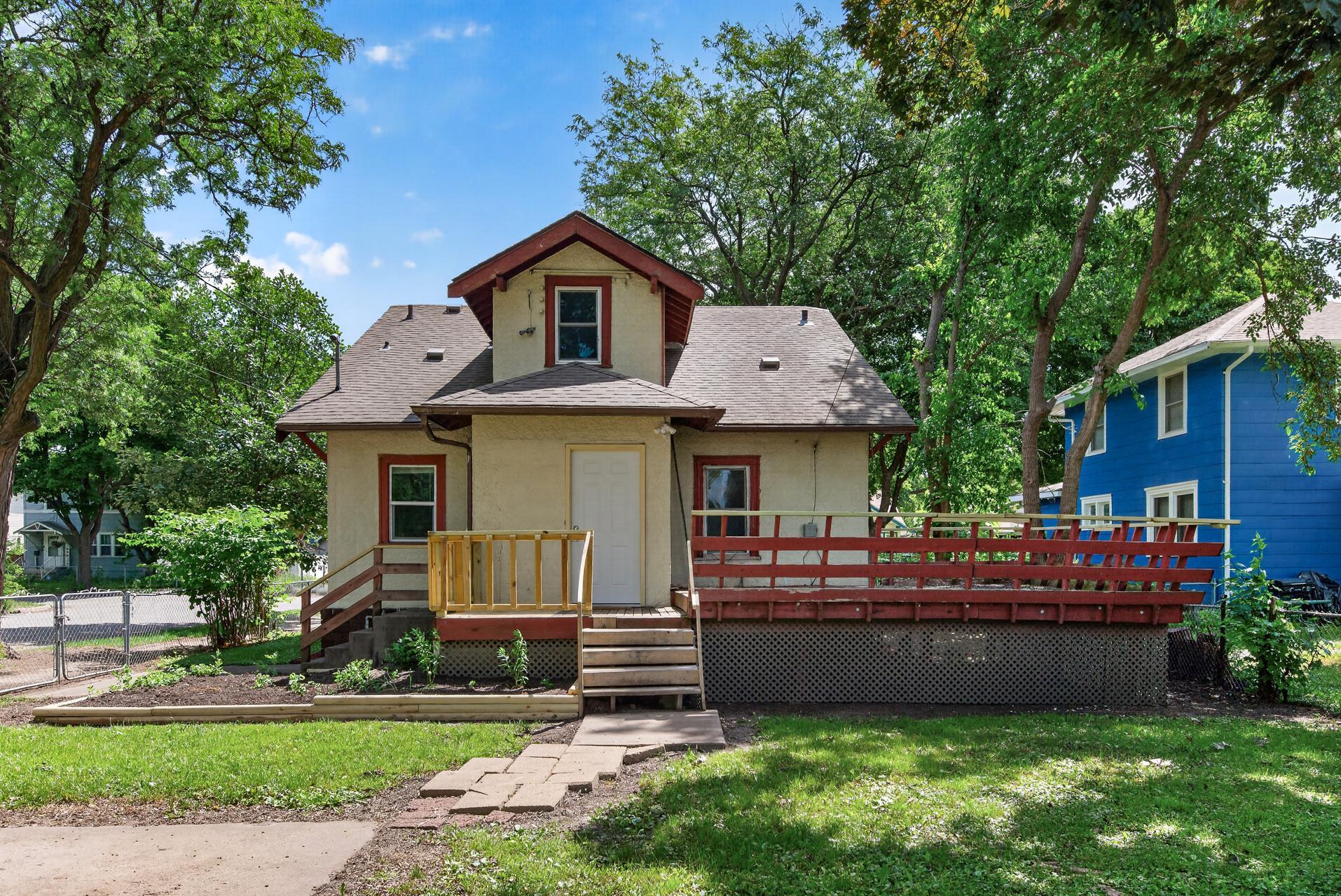 View of Residential at 3251 Colfax Avenue, Minneapolis MN 55412, Minneapolis (26 of 31) - Mike Wilen | Minnesota Team Real Estate