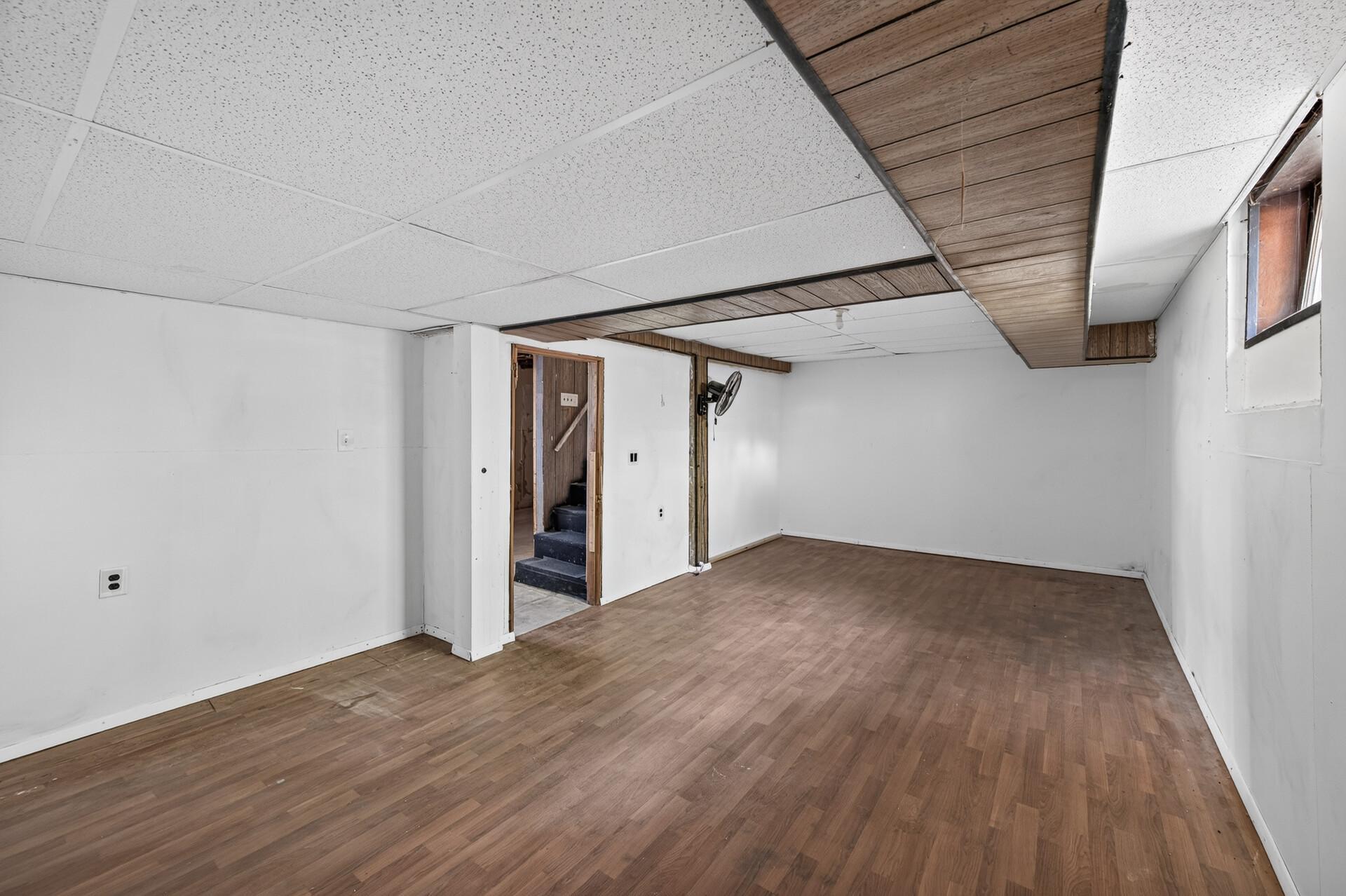 View of Residential at 3251 Colfax Avenue, Minneapolis MN 55412, Minneapolis (24 of 31) - Mike Wilen | Minnesota Team Real Estate