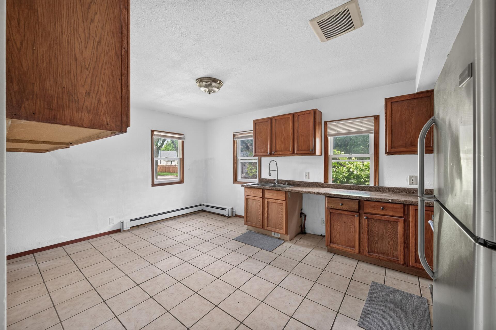 View of Residential at 3251 Colfax Avenue, Minneapolis MN 55412, Minneapolis (10 of 31) - Mike Wilen | Minnesota Team Real Estate