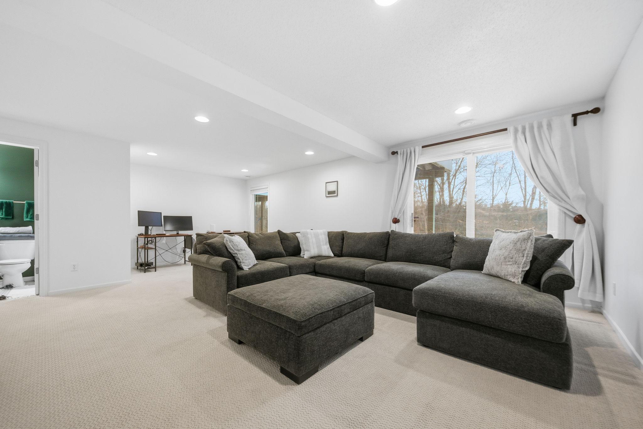 View of Residential at 9796 Cupola Lane, Eden Prairie MN 55347, Eden Prairie (27 of 30) - Mike Wilen | Minnesota Team Real Estate