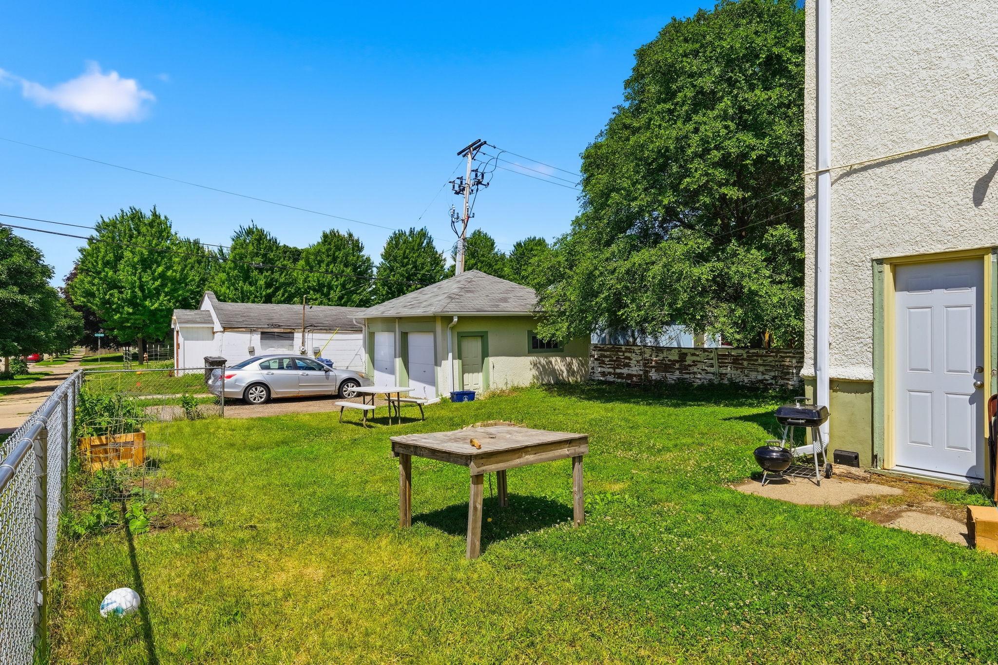 View of Residential Income at 3954 Portland Avenue, Minneapolis MN 55407, Minneapolis (36 of 38) - Mike Wilen | Minnesota Team Real Estate