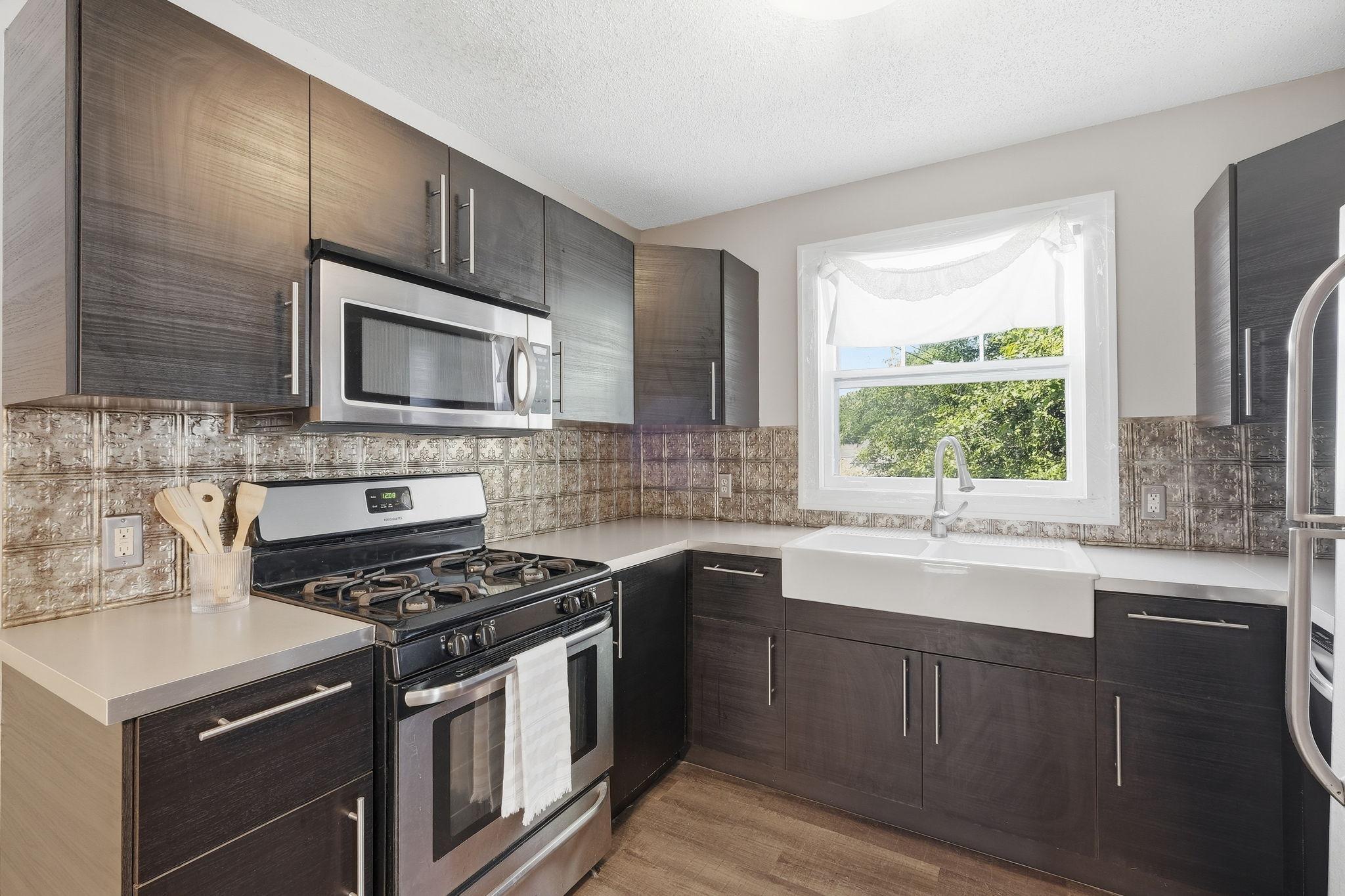 View of Residential Income at 3954 Portland Avenue, Minneapolis MN 55407, Minneapolis (10 of 38) - Mike Wilen | Minnesota Team Real Estate