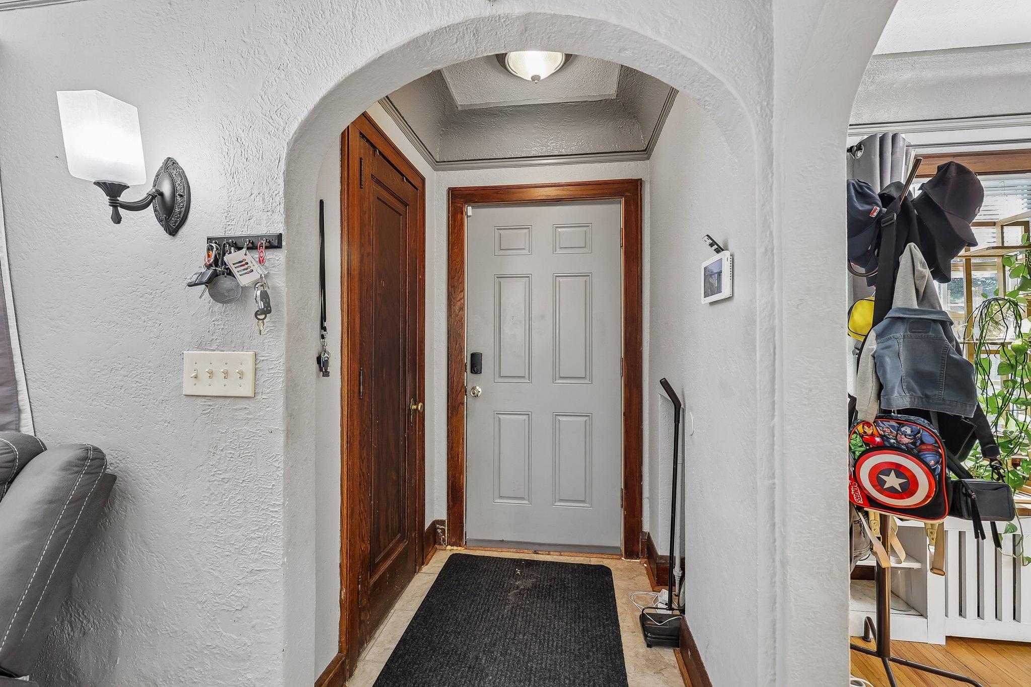 View of Residential at 2923 Upton Avenue, Minneapolis MN 55411, Minneapolis (3 of 29) - Mike Wilen | Minnesota Team Real Estate