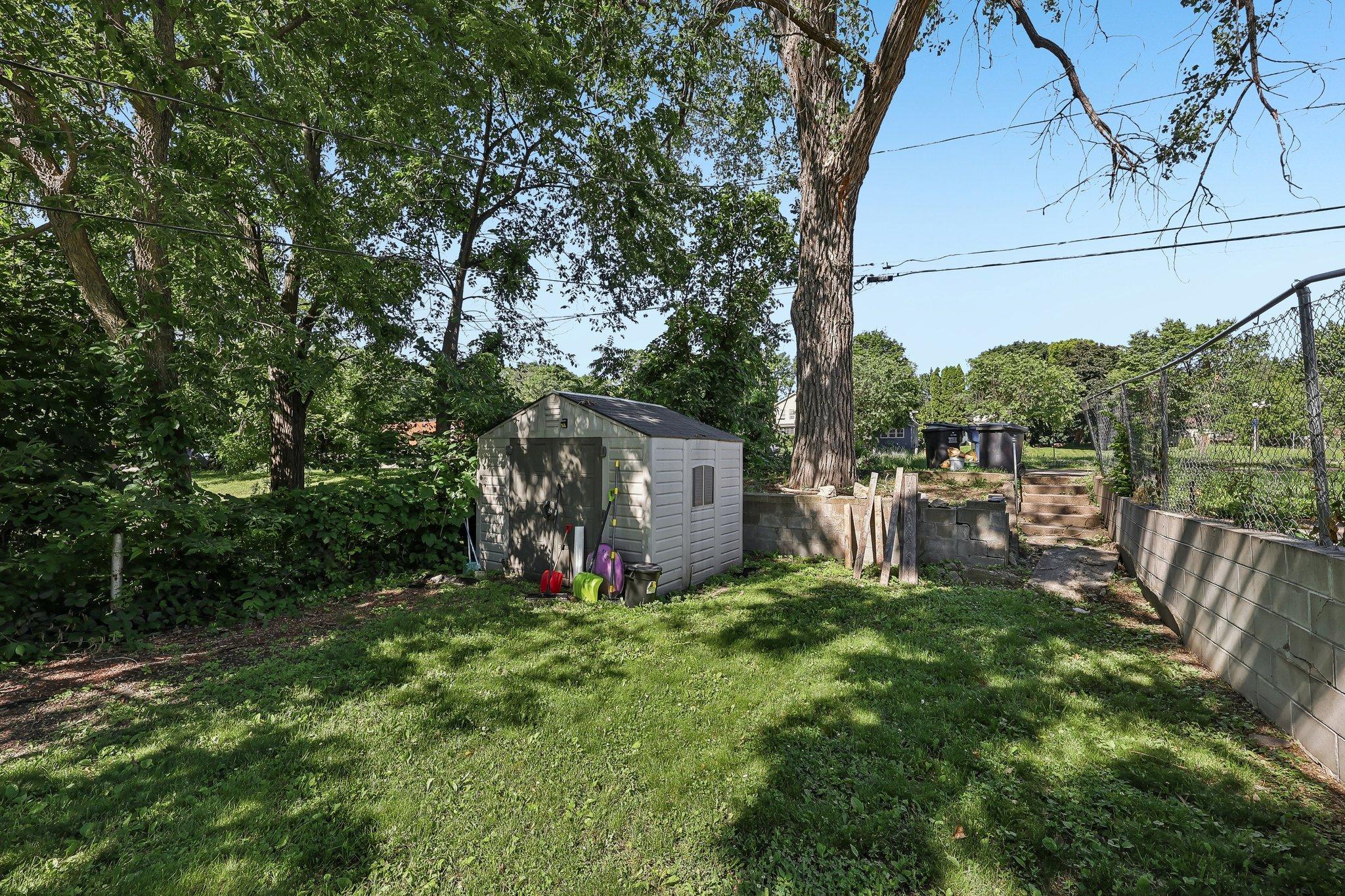 View of Residential at 2923 Upton Avenue, Minneapolis MN 55411, Minneapolis (28 of 29) - Mike Wilen | Minnesota Team Real Estate