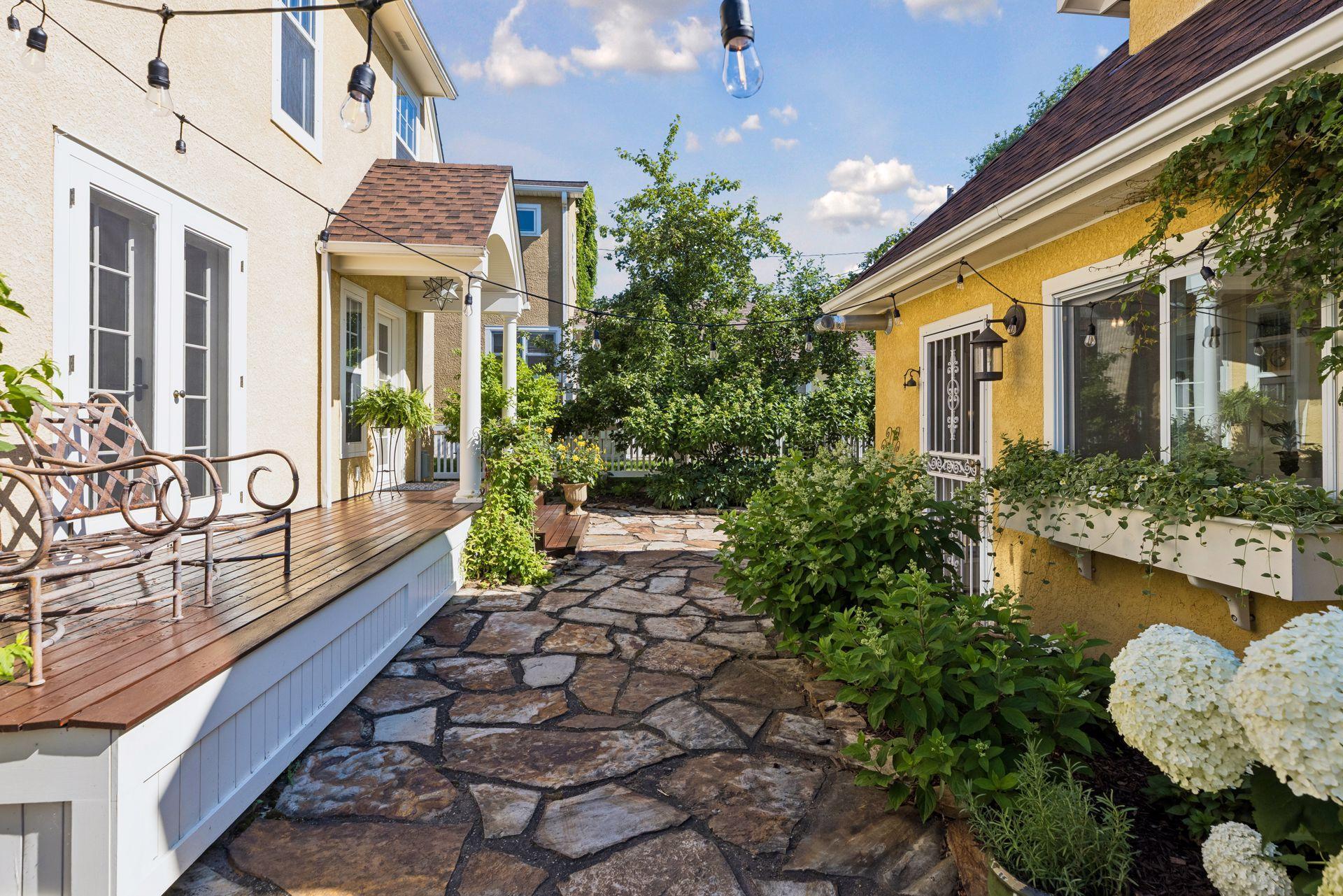 View of Residential at 4033 Ewing Avenue, Minneapolis MN 55410, Minneapolis (77 of 103) - Mike Wilen | Minnesota Team Real Estate