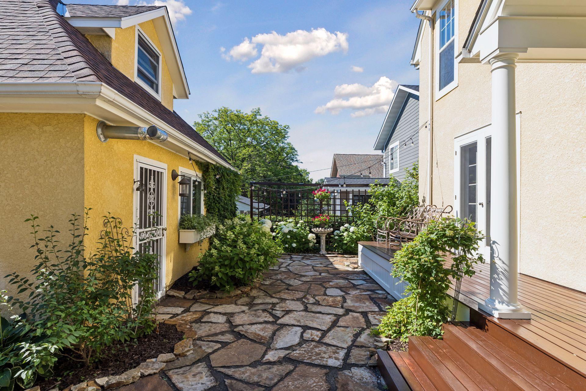 View of Residential at 4033 Ewing Avenue, Minneapolis MN 55410, Minneapolis (76 of 103) - Mike Wilen | Minnesota Team Real Estate