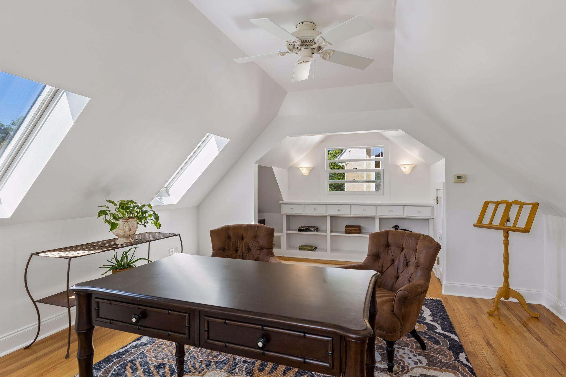View of Residential at 4033 Ewing Avenue, Minneapolis MN 55410, Minneapolis (60 of 103) - Mike Wilen | Minnesota Team Real Estate