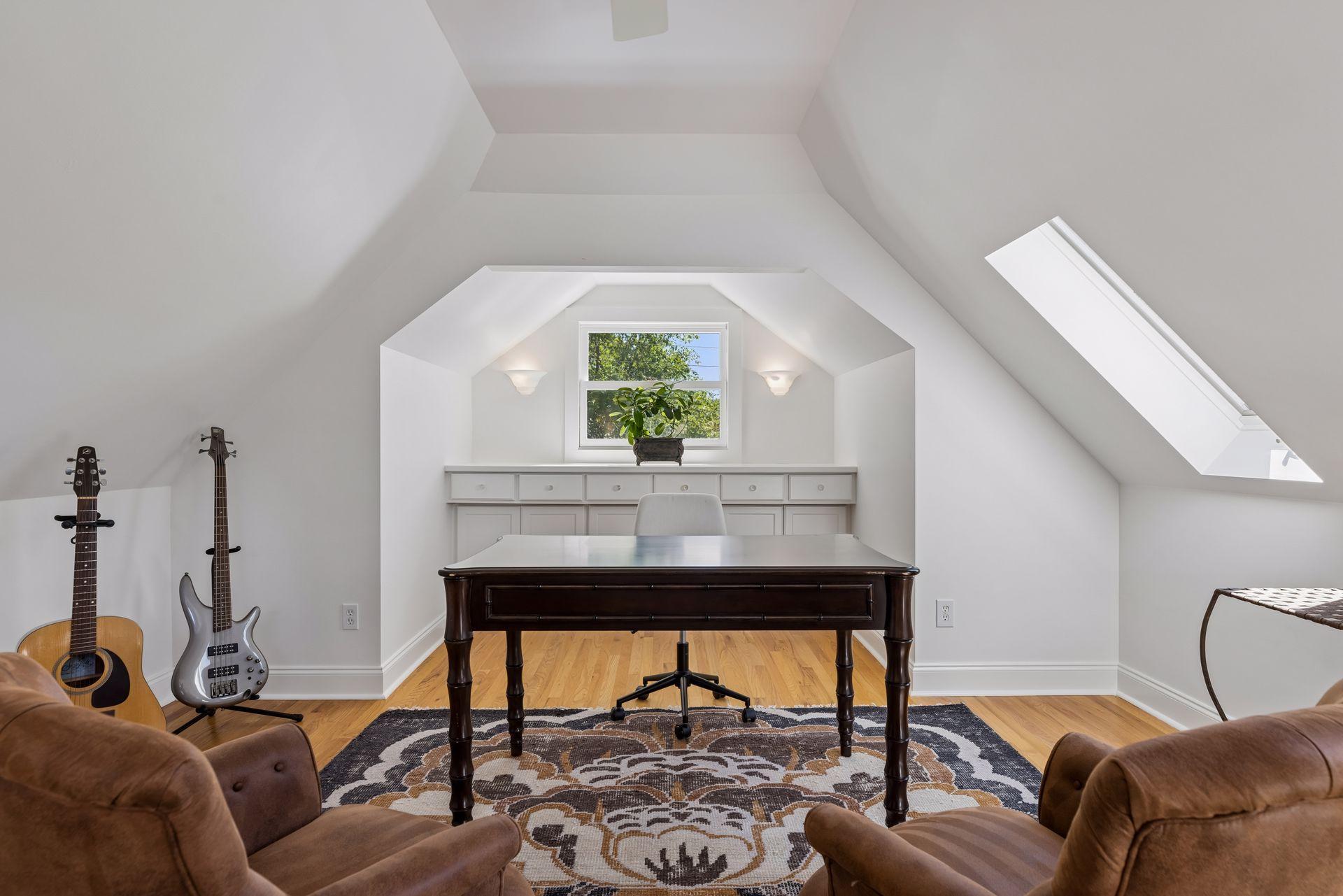 View of Residential at 4033 Ewing Avenue, Minneapolis MN 55410, Minneapolis (59 of 103) - Mike Wilen | Minnesota Team Real Estate