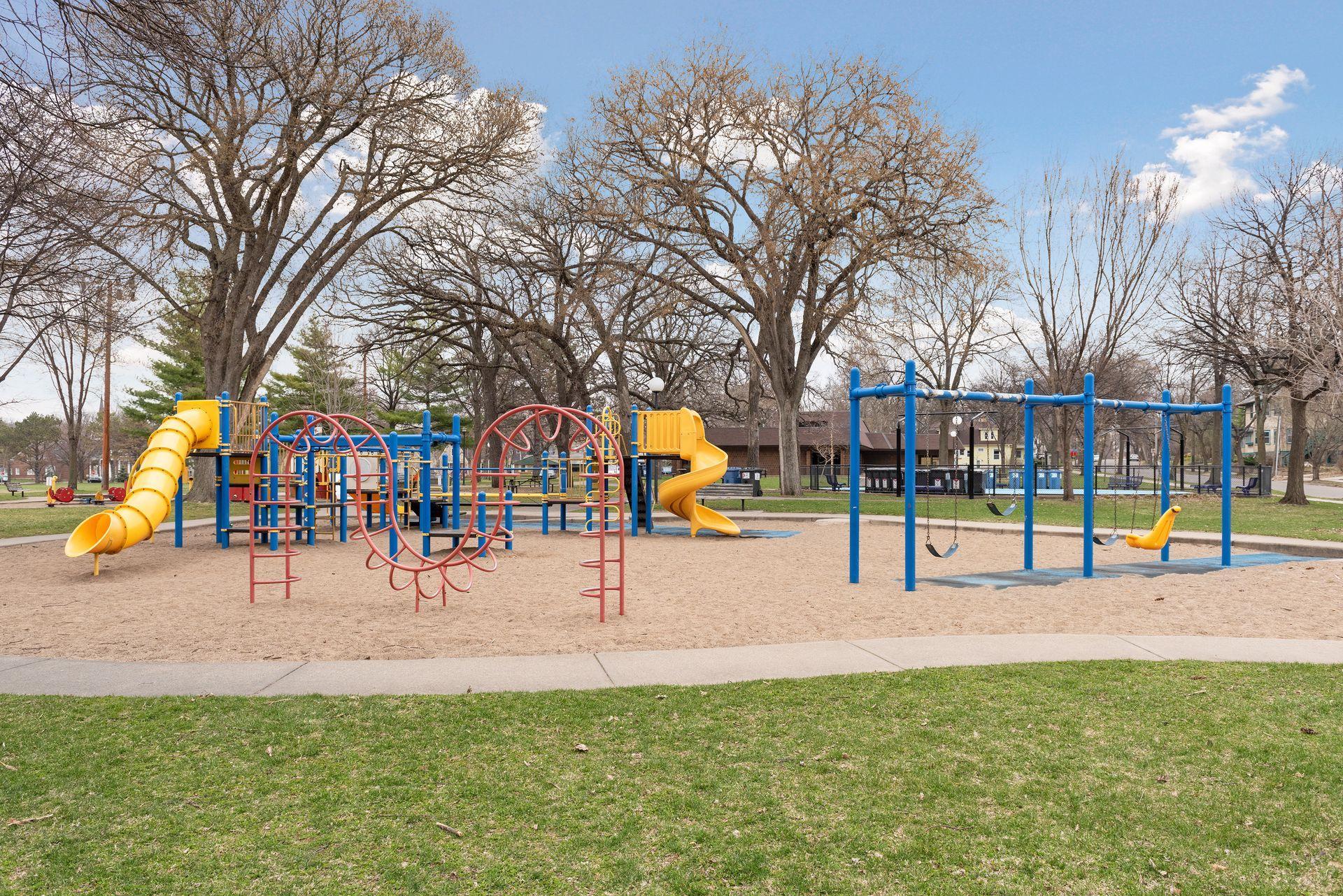 View of Residential at 4033 Ewing Avenue, Minneapolis MN 55410, Minneapolis (102 of 103) - Mike Wilen | Minnesota Team Real Estate