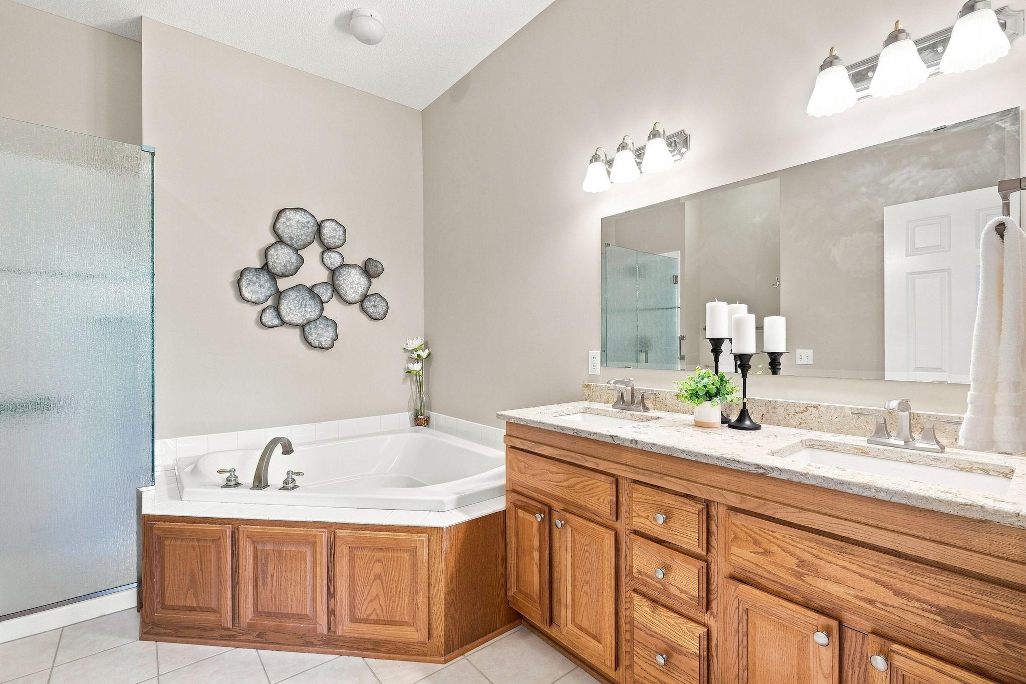 View of Residential at 10276 Lancaster Lane, Woodbury MN 55129, Woodbury (21 of 38) - Mike Wilen | Minnesota Team Real Estate