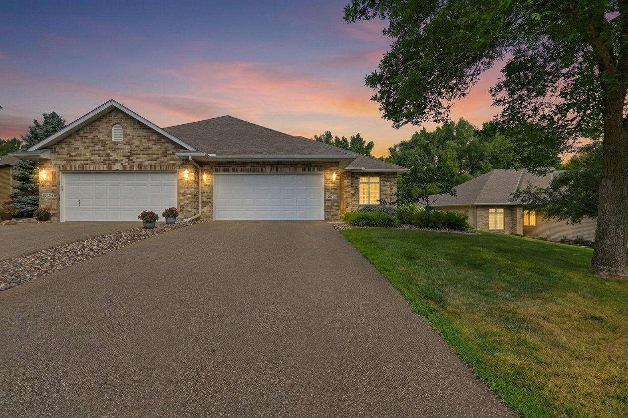 View of Residential at 10276 Lancaster Lane, Woodbury MN 55129, Woodbury (35 of 38) - Mike Wilen | Minnesota Team Real Estate