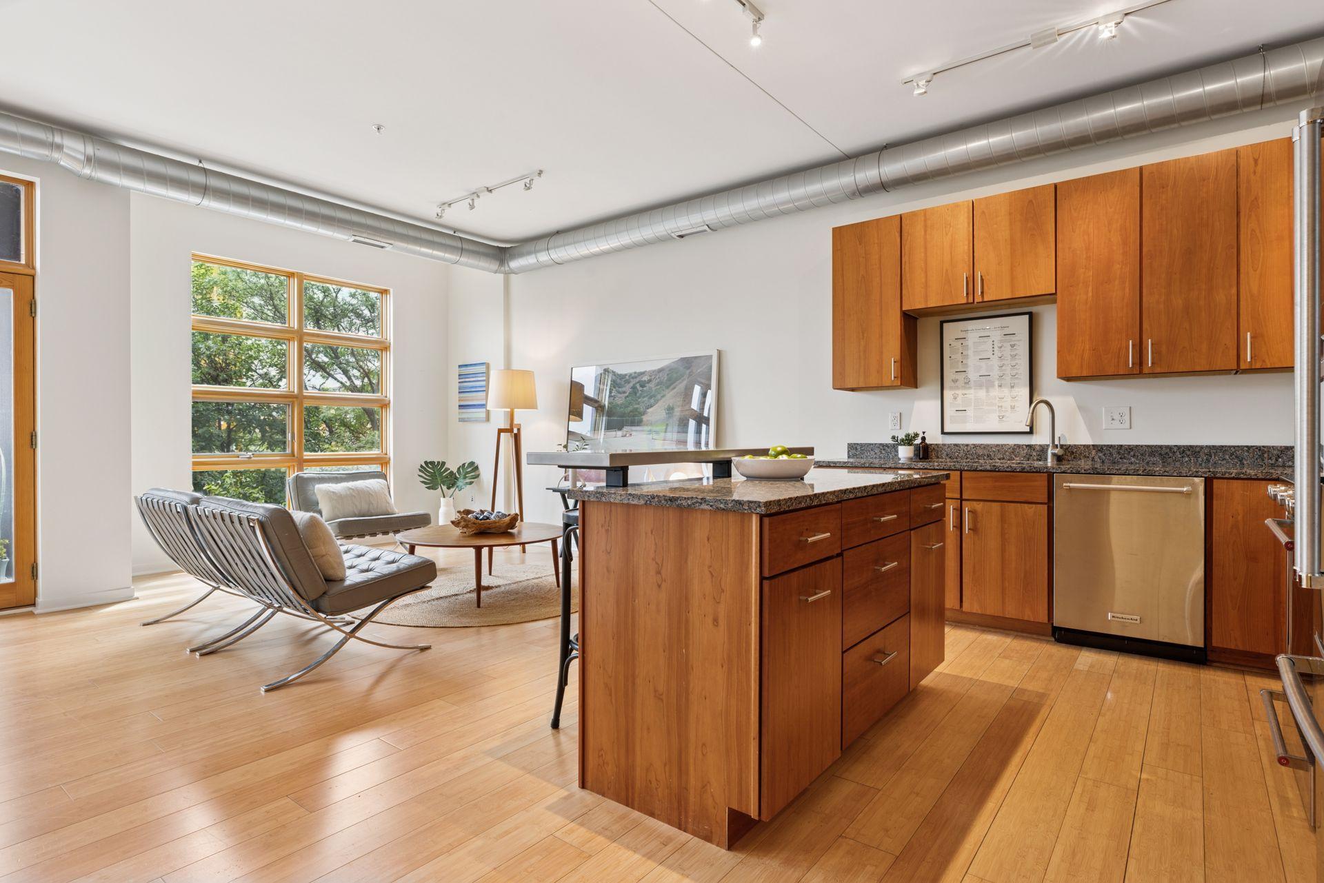 View of Residential at 2840 Bryant Avenue #E303, Minneapolis MN 55408, Minneapolis (18 of 60) - Mike Wilen | Minnesota Team Real Estate
