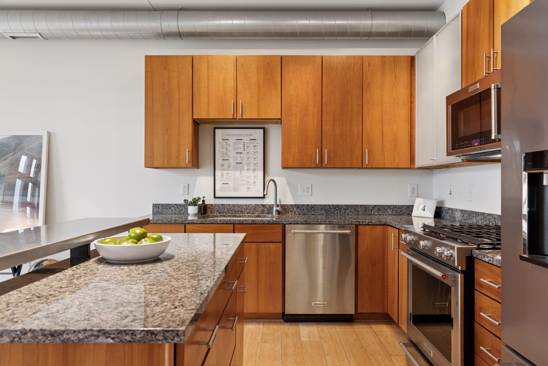 View of Residential at 2840 Bryant Avenue #E303, Minneapolis MN 55408, Minneapolis (19 of 60) - Mike Wilen | Minnesota Team Real Estate