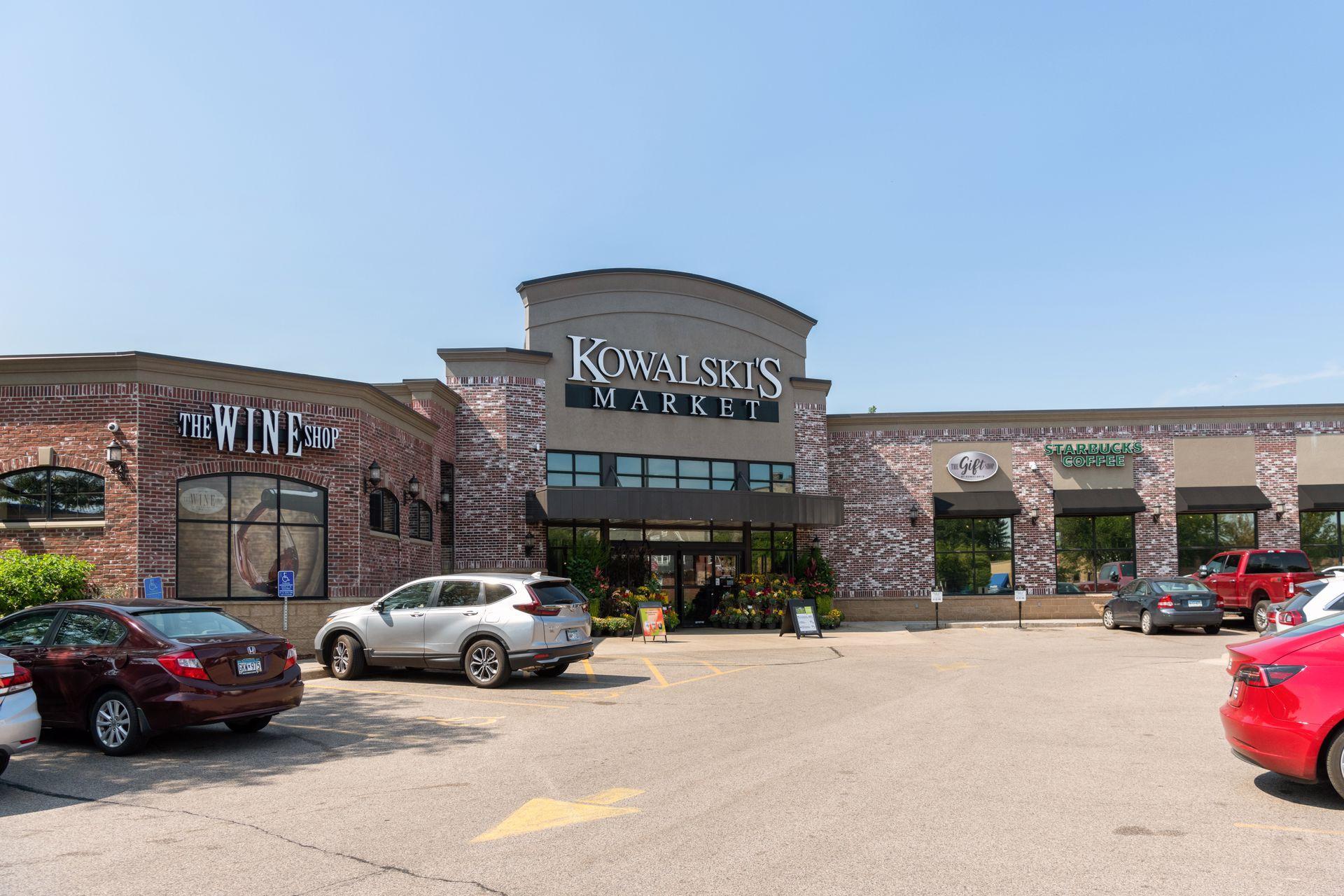 View of Residential at 2840 Bryant Avenue #E303, Minneapolis MN 55408, Minneapolis (55 of 60) - Mike Wilen | Minnesota Team Real Estate