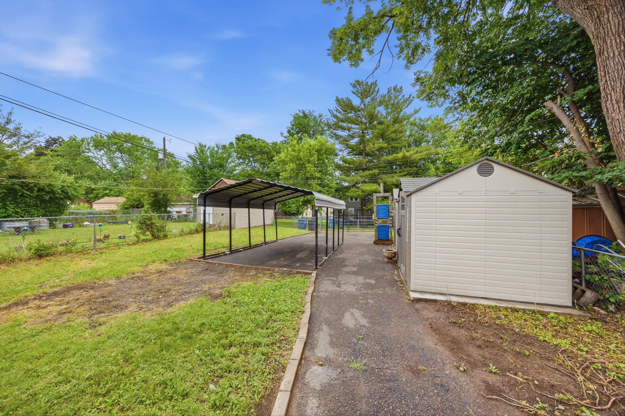 View of Residential at 706 Oliver Avenue, Minneapolis MN 55411, Minneapolis (20 of 23) - Mike Wilen | Minnesota Team Real Estate